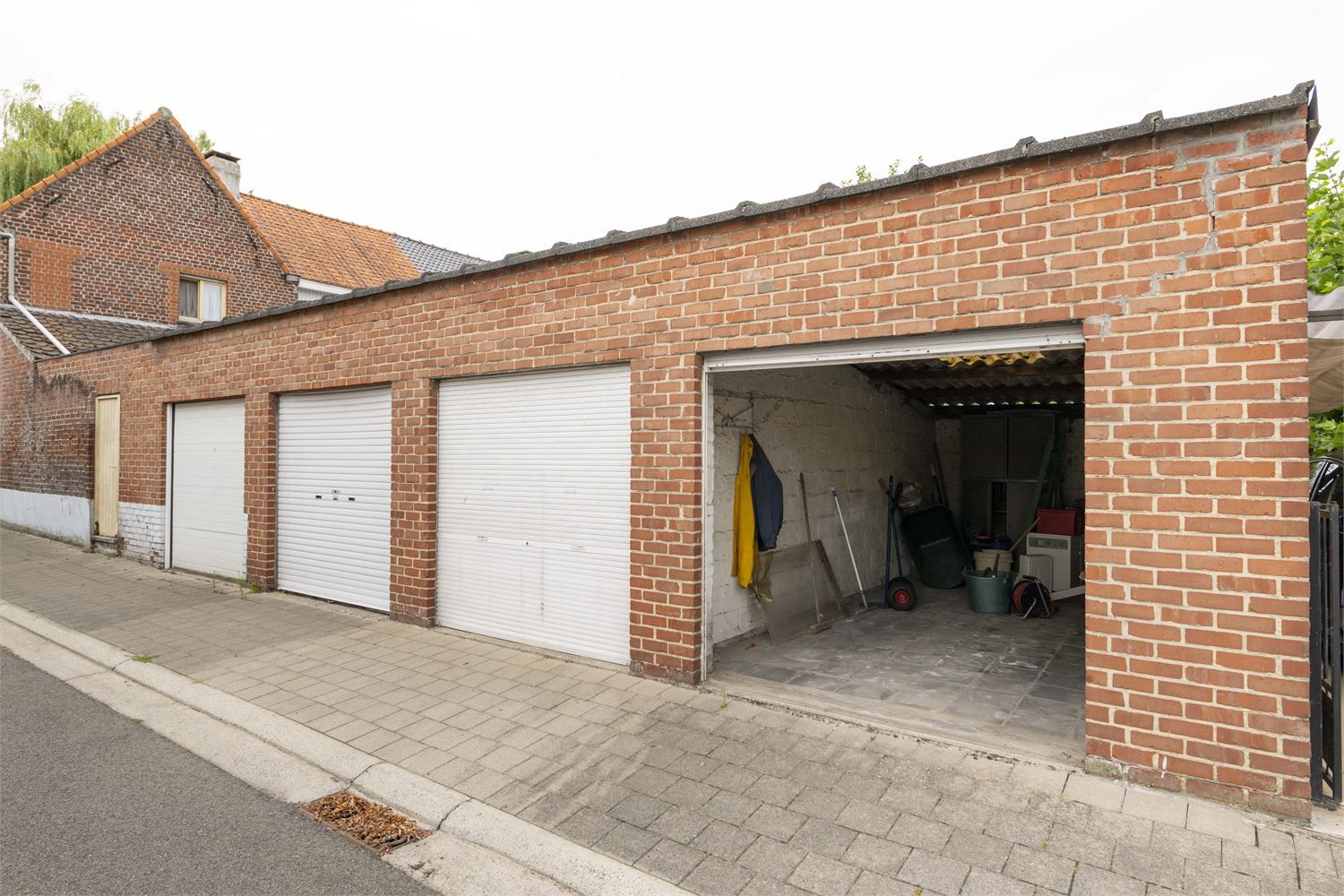 Garage te koop Zuid-Australiëstraat 12 - 8760 Meulebeke