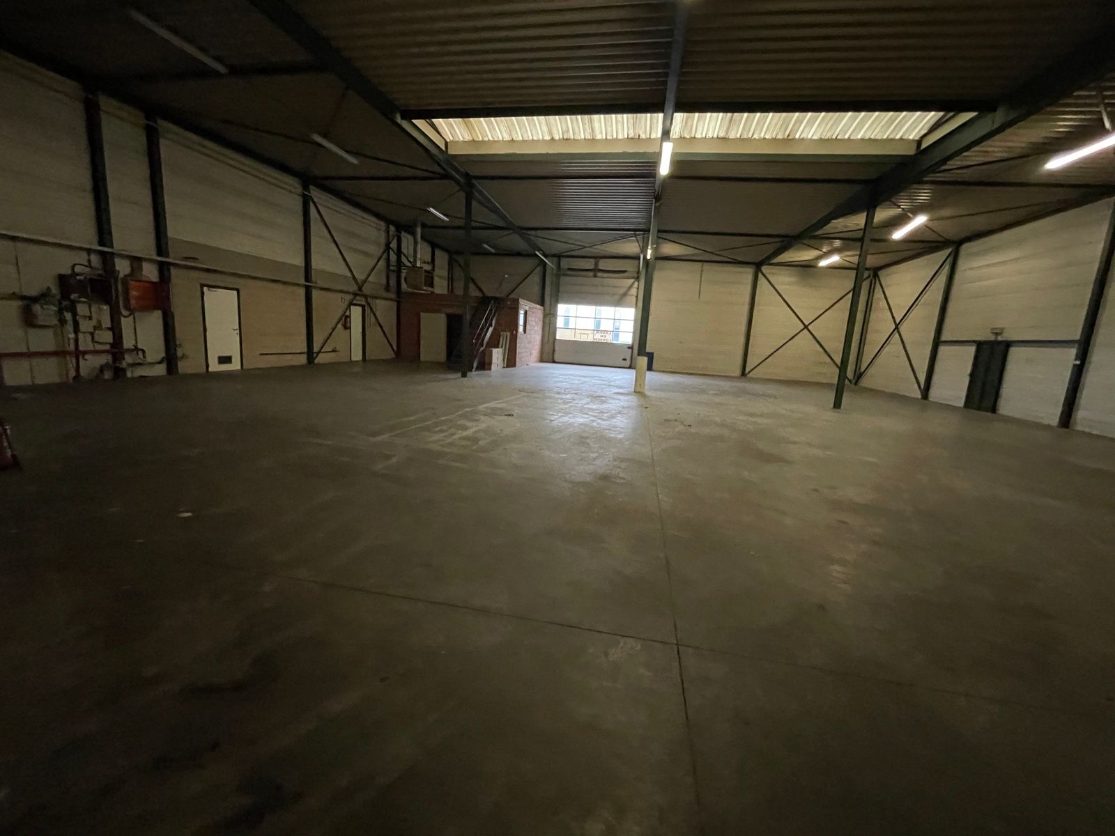 Bedrijfsvastgoed te huur foto 9