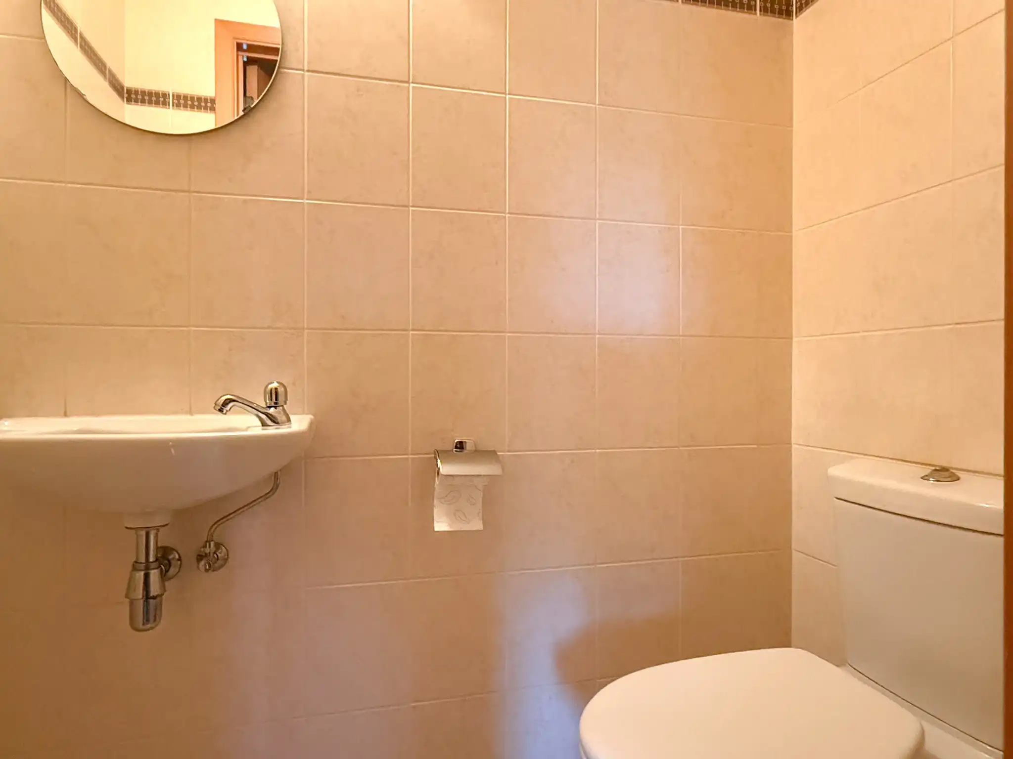 Appartement met twee slaapkamers en garage in Melsele foto 7