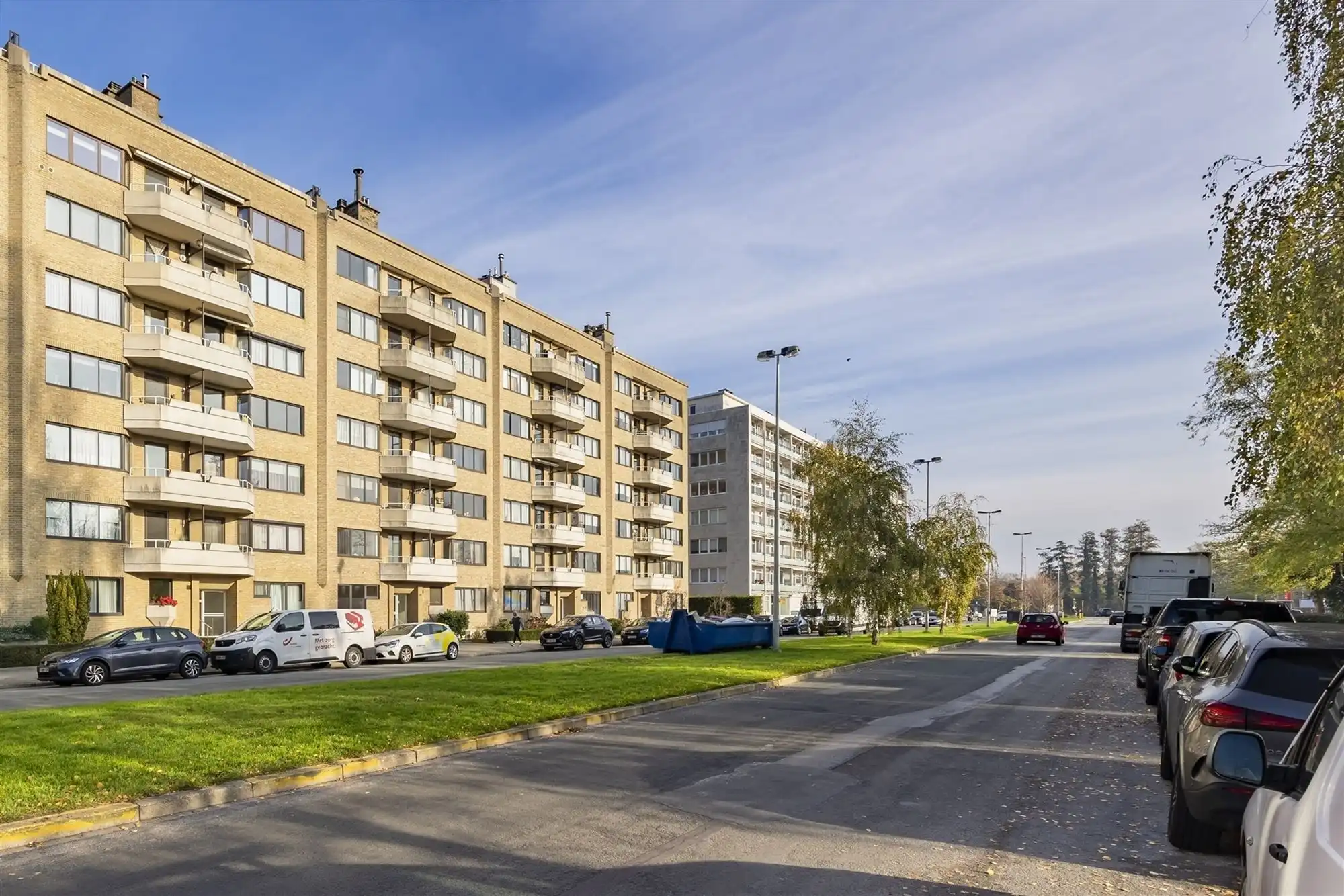 Instapklaar 2 slaapkamer appartement met gezellige tuin foto 21