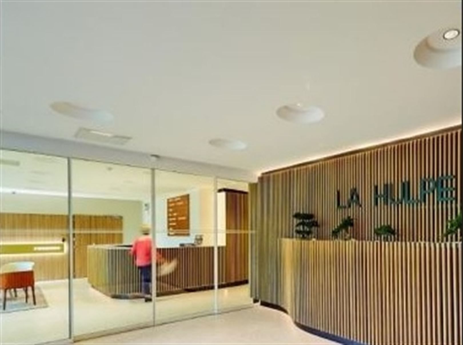 HULPE 187-189: 795m² foto 3