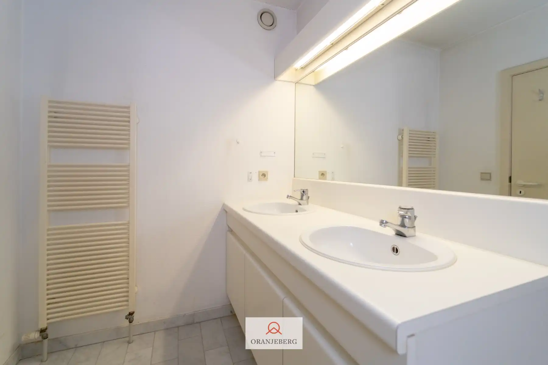 Ruim appartement met 4 slpk's, 2 badkamers en 2 terrassen foto 17