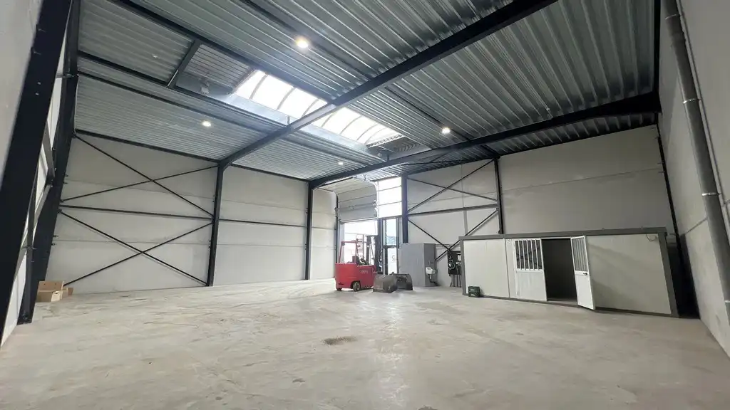 Recent magazijn te huur in Hoogveld Business Park in Dendermonde foto 8