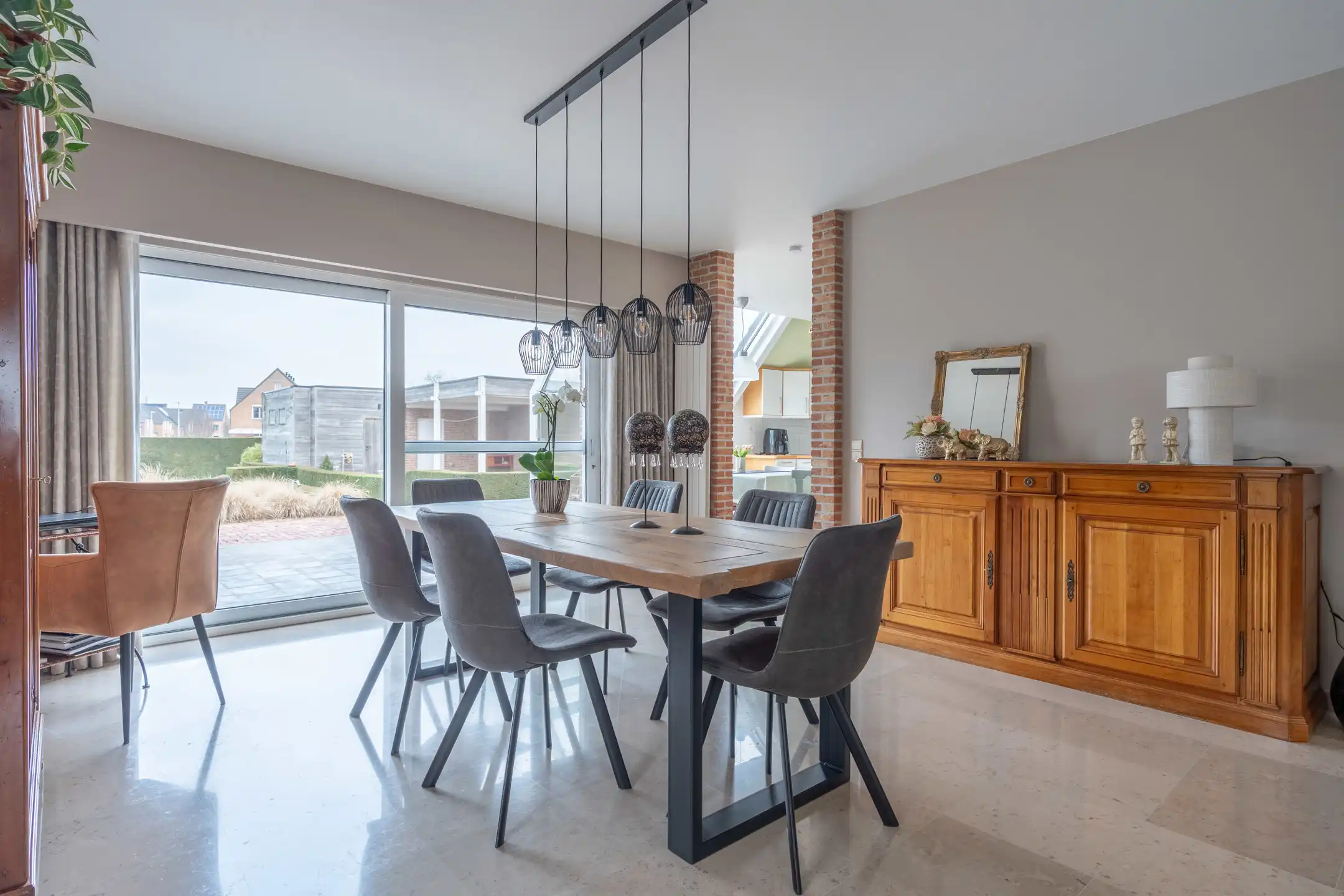 Zeer verzorgde en aangename woning op mooi perceel van 1.168 m² foto 8