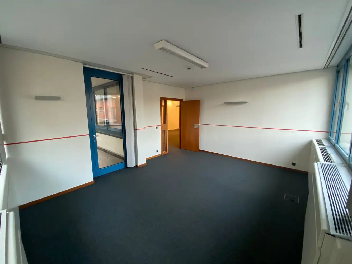 603m² kantoor foto 5