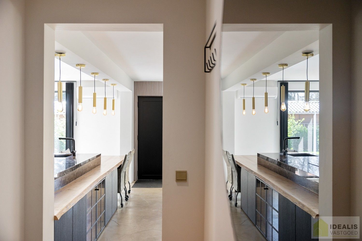 SCHITTERENDE VILLA OMRINGD DOOR PRACHTIGE TUIN MET EEN ZUIDERSE TOETS! foto 20