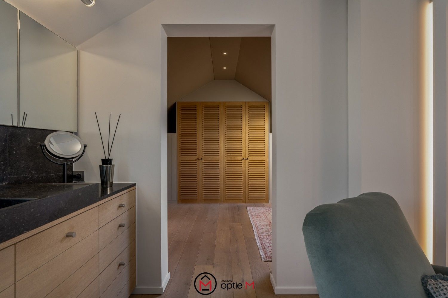 Uniek en stijlvol wonen vlakbij Hasselt centrum foto 12