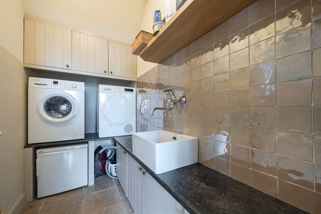 Uizonderlijk dakappartement in centrum 's-Gravenwezel foto 18