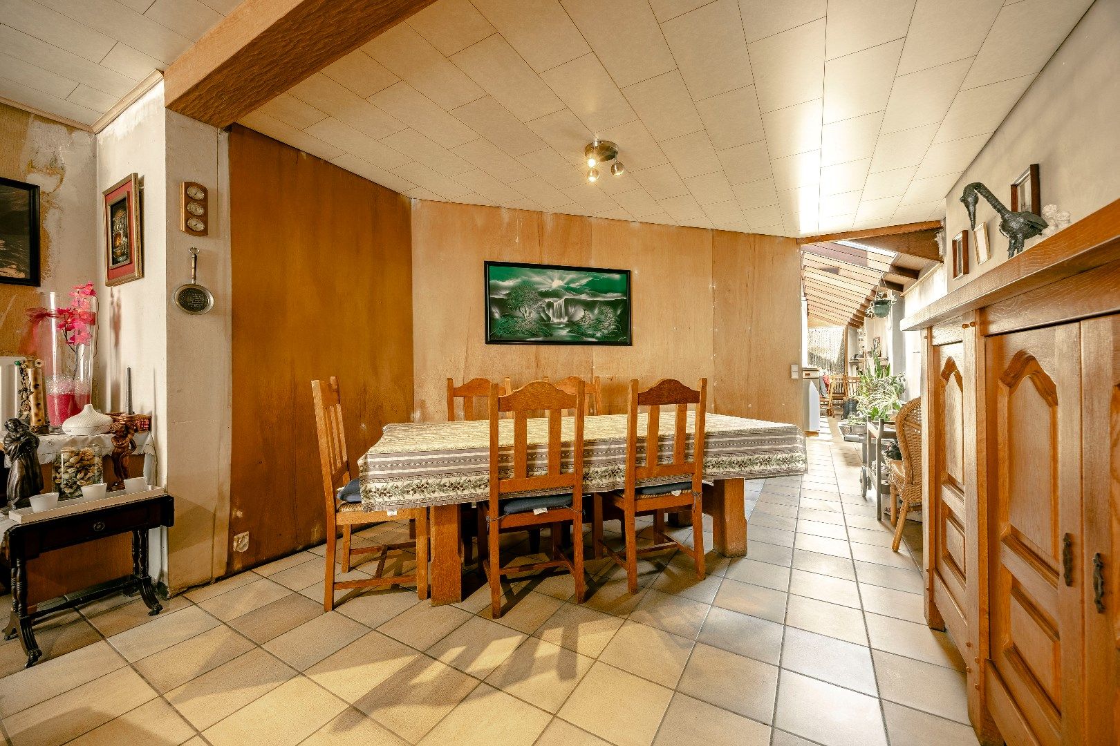 Ruime woning met 3 slaapkamers en tuin foto 5