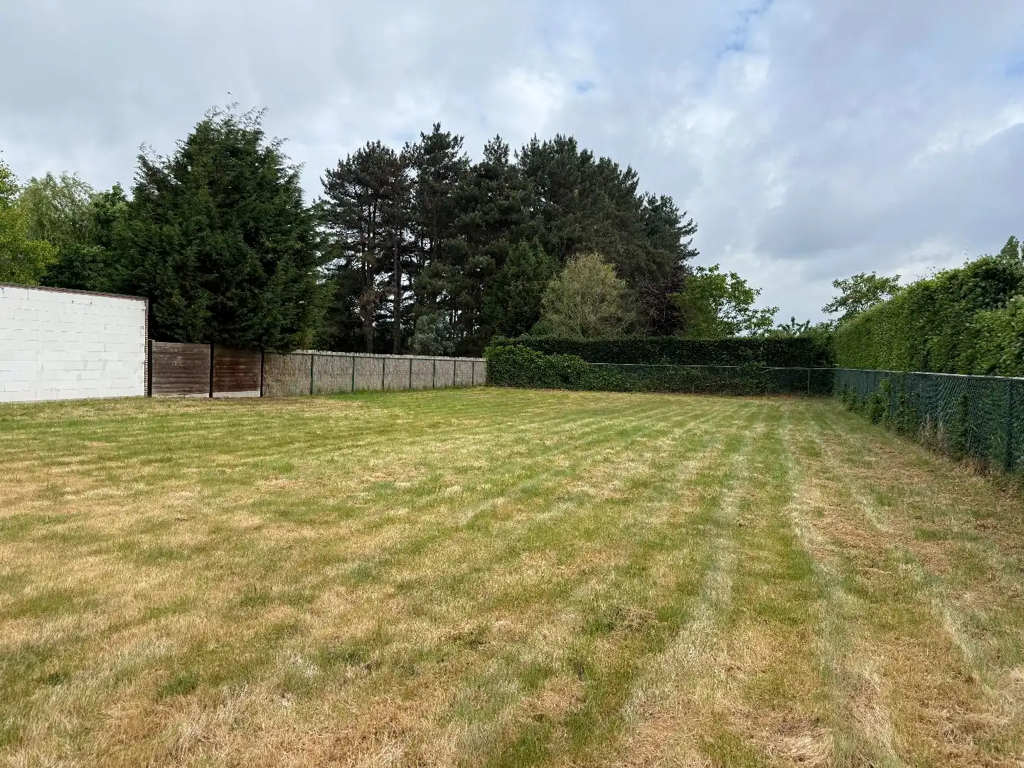 Bouwgrond geschikt voor halfopen bebouwing foto 2