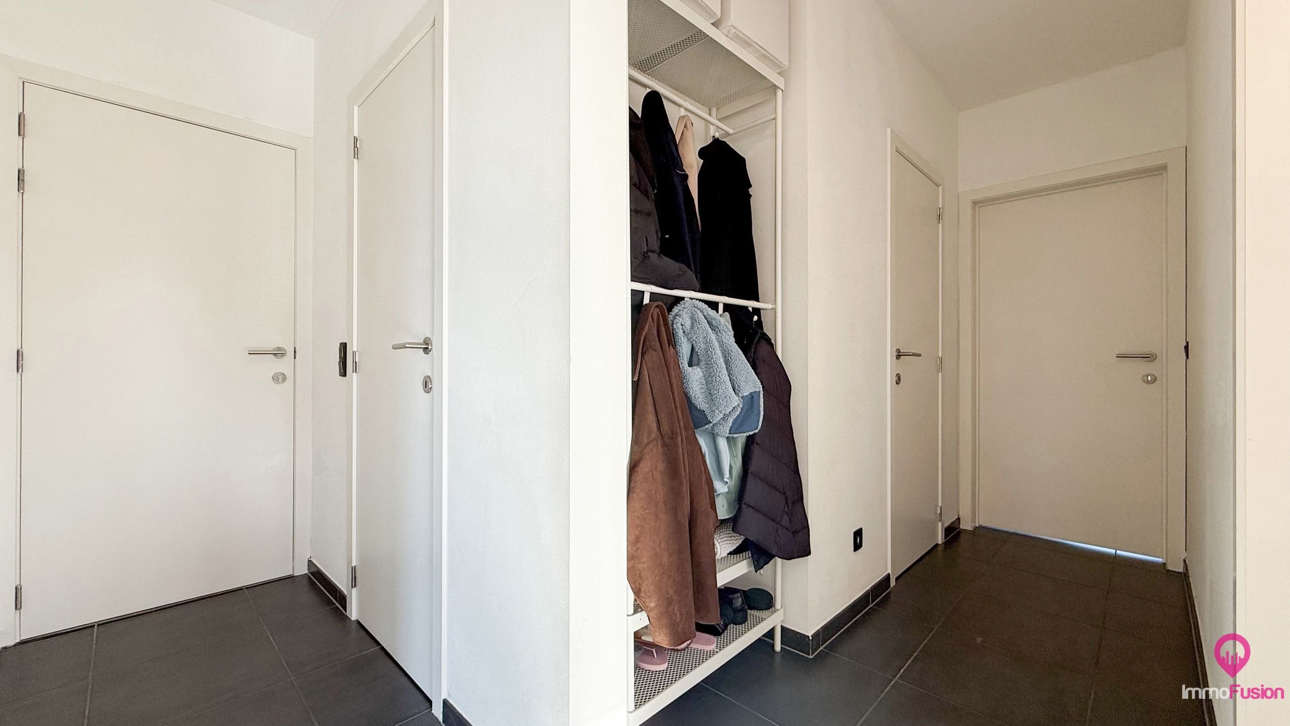 Instapklaar app met garagebox en 3slpk + ideale ligging! foto 17