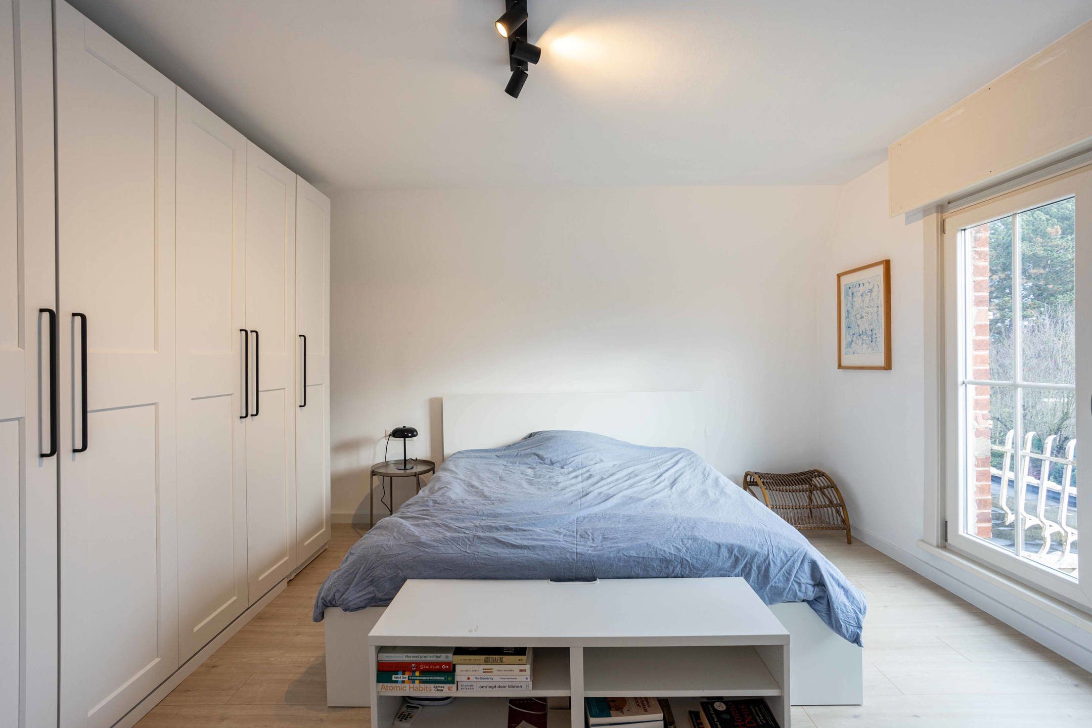 Kwalitatief gerenoveerde driegevelwoning met tuin foto 17