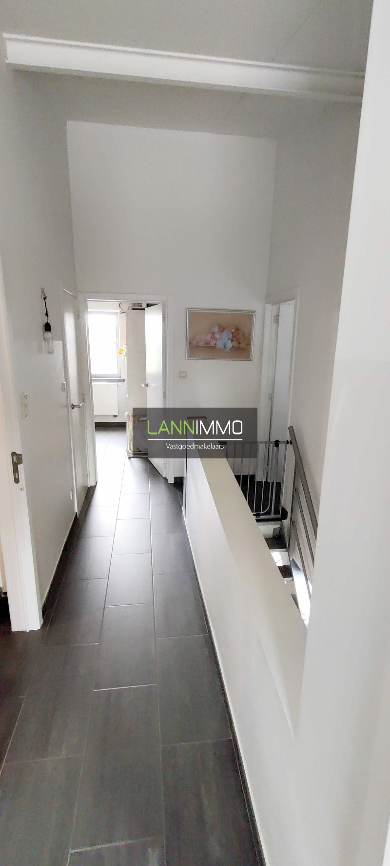 Goed onderhouden starterswoning met 3 slaapkamers foto 9