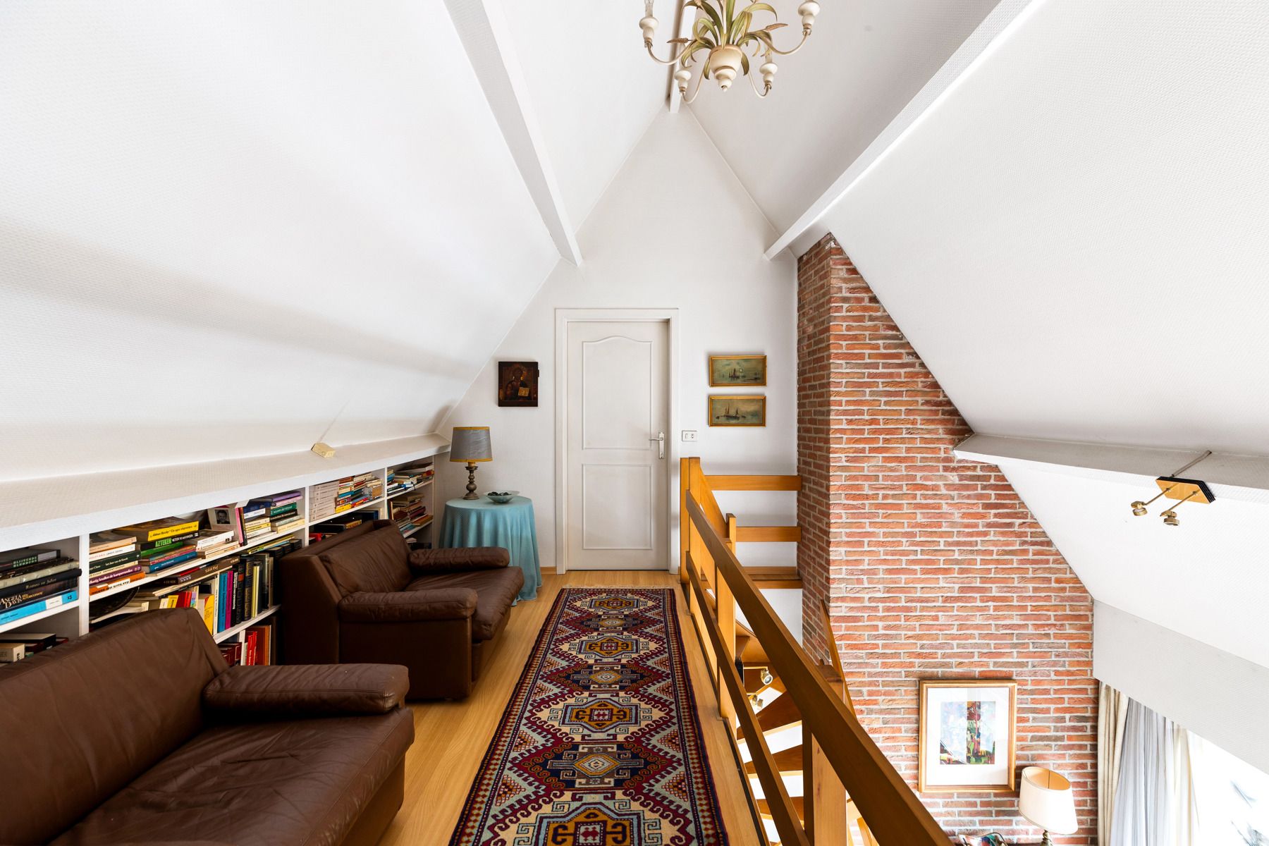 Ruime 3 slpk. duplex met waterzicht nabij centrum Brugge foto 11