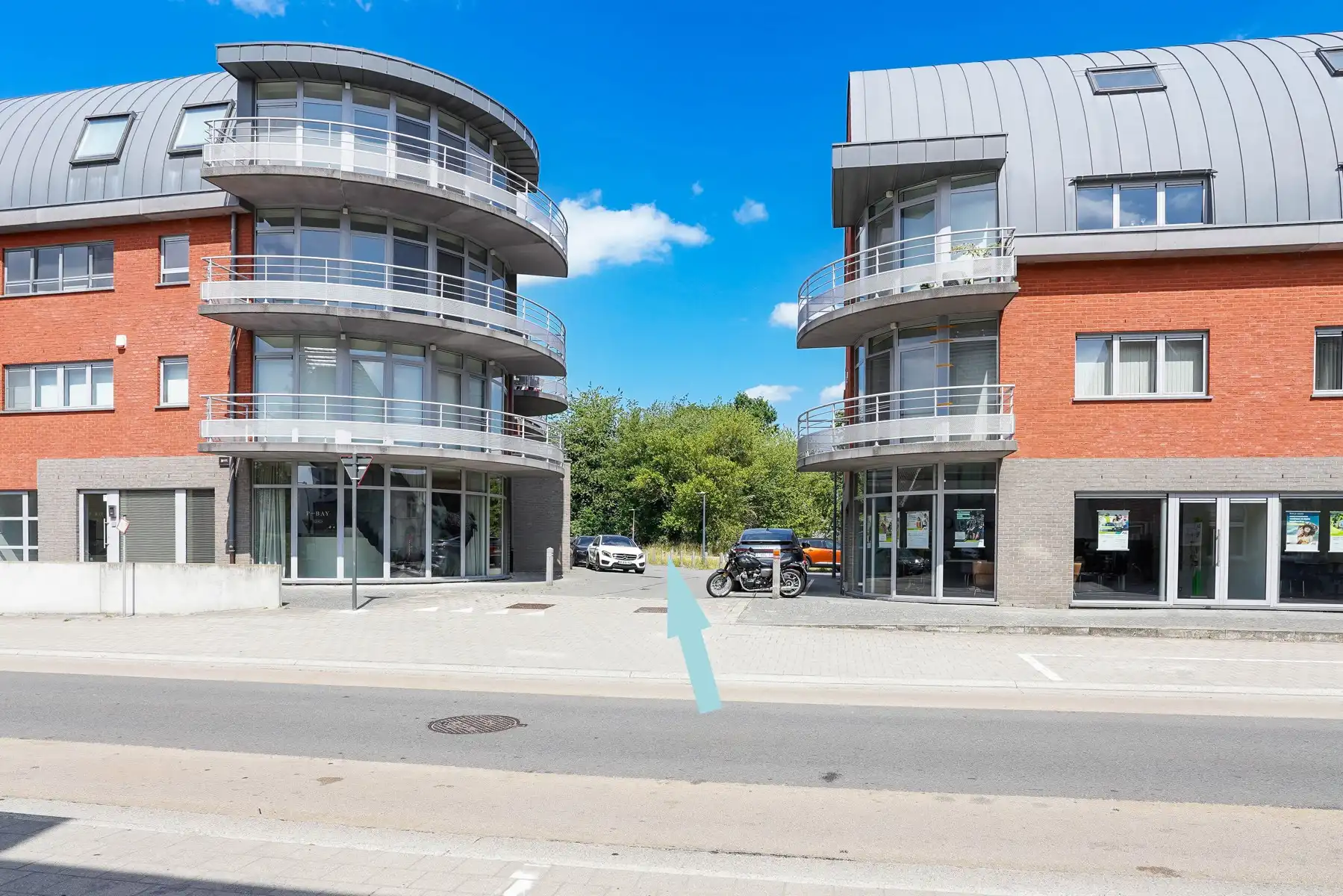 Ondergrondse autostaanplaats nabij centrum Londerzeel foto 2