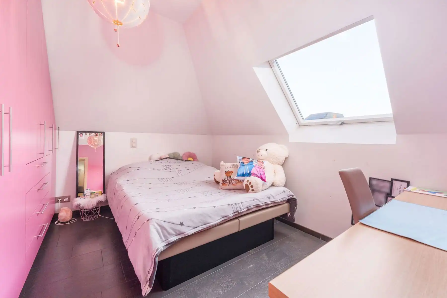 Recente woning te Zomergem met alle comfort aanwezig! foto 18