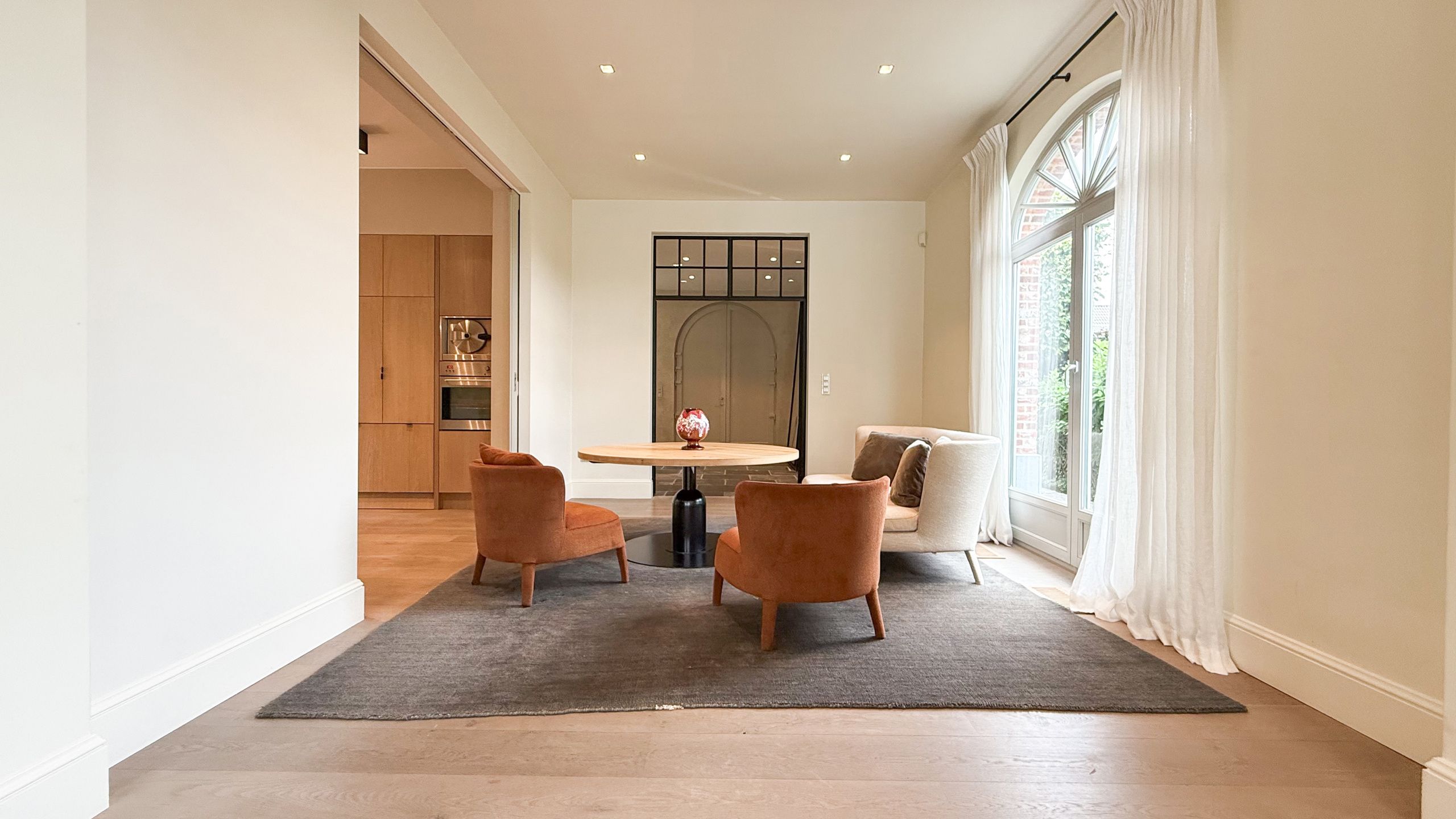 Exclusieve villa met zwembad op riant perceel in Koersel! foto 12