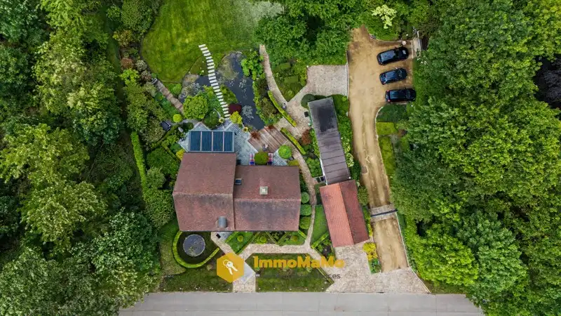 STIJLVOLLE VILLA OP 10.397m2 MET AANGELEGDE PARKTUIN - TE KOOP foto 50
