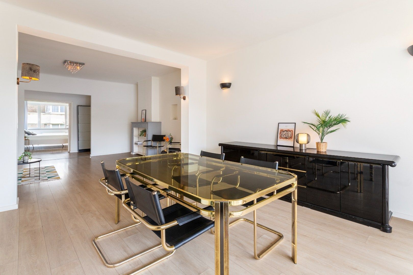 Ruim, lichtrijk en energiezuinig appartement foto 2