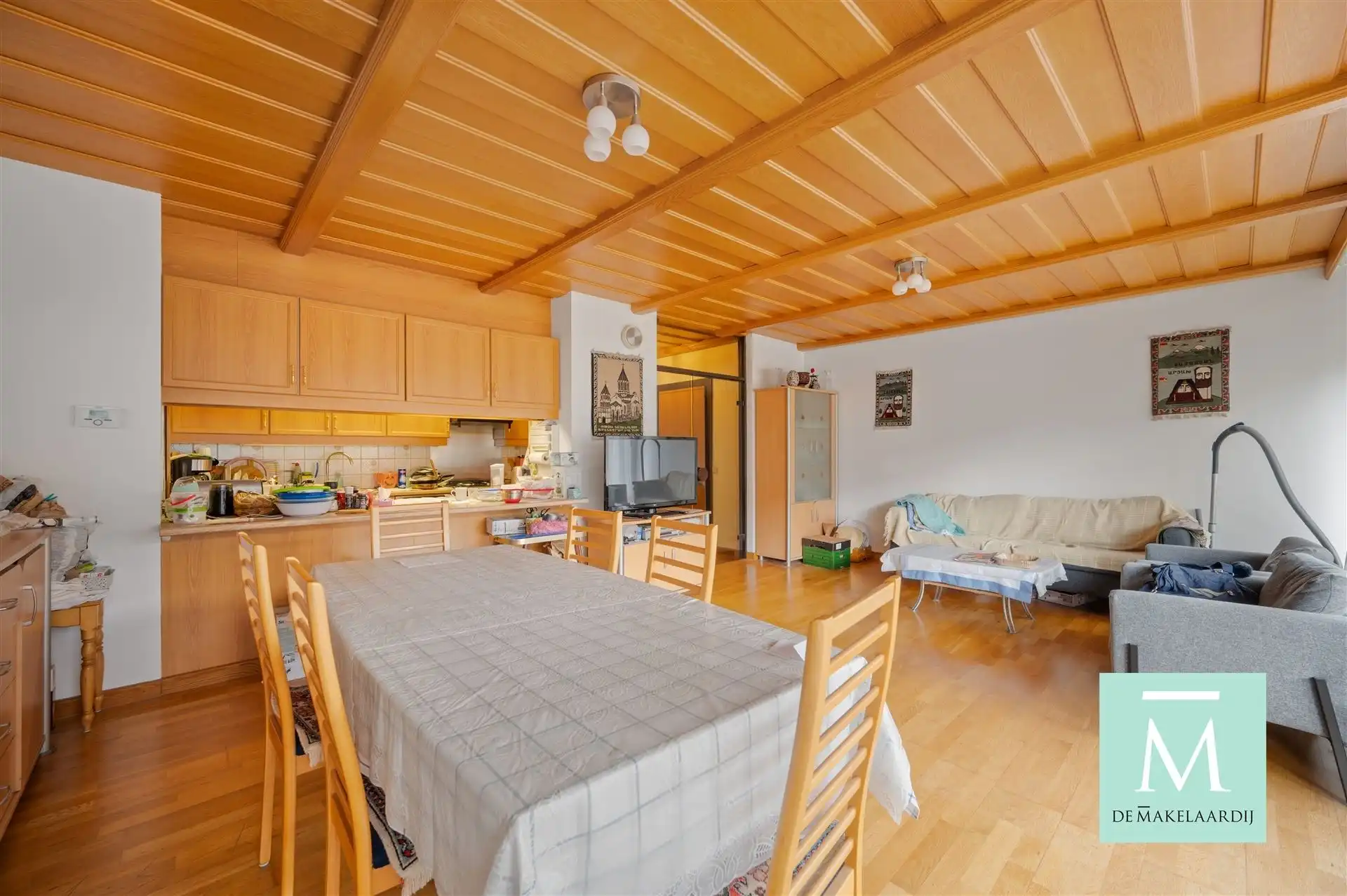 Ruim appartement met 2 slaapkamers en terras in Merksem foto 8