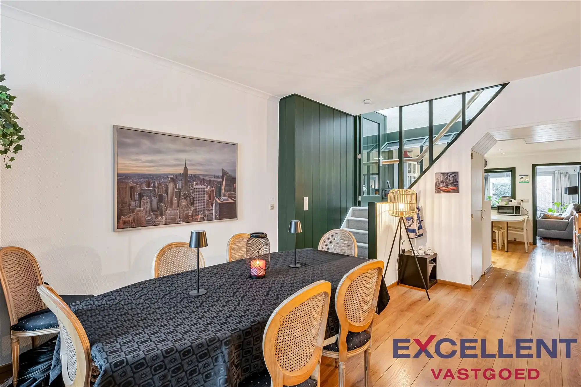 Instapklare woning met stadstuin en parking in Sint-Denijs-Westrem foto 2