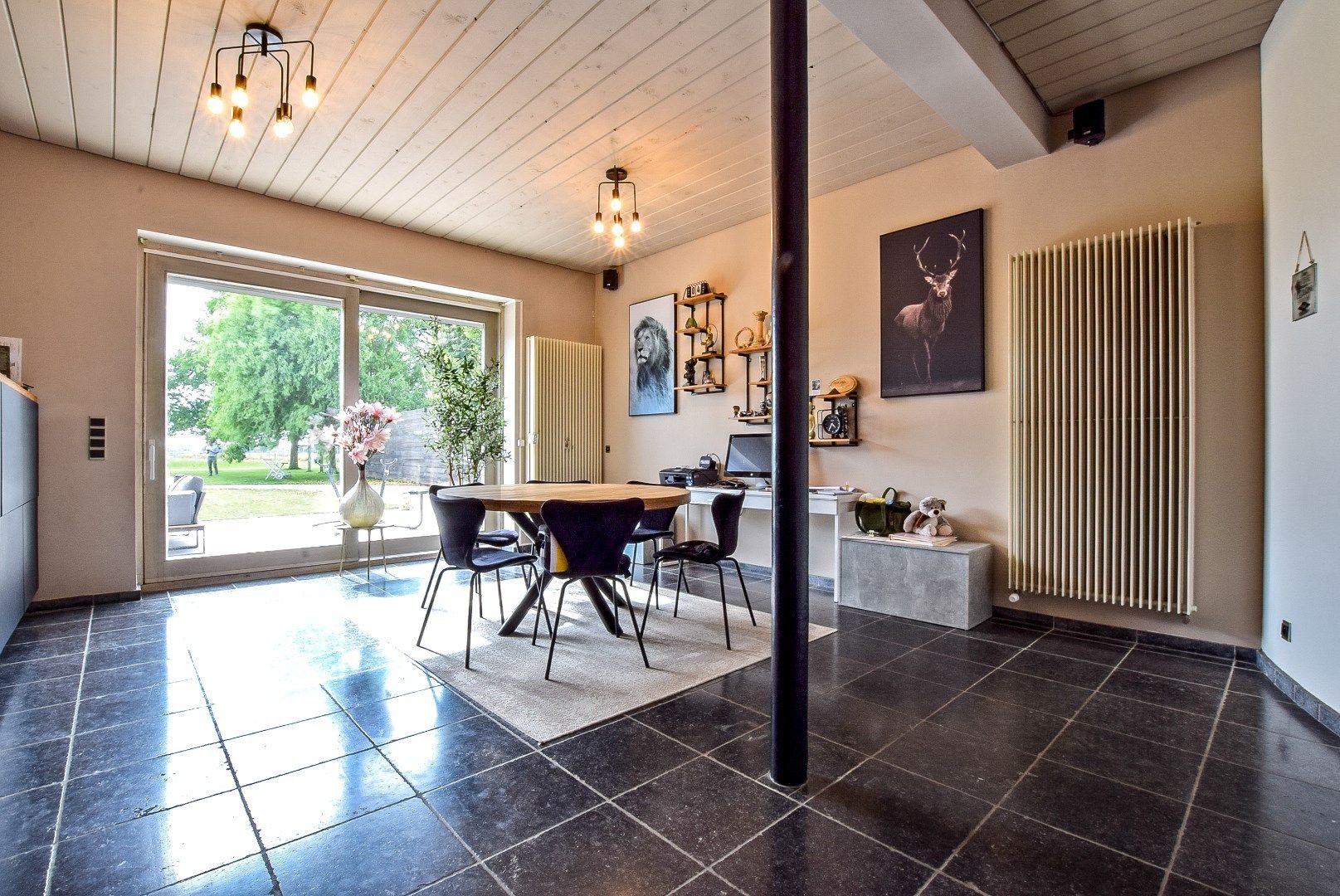 Unieke charmewoning met weide (9.400 m²) in het landelijke Woumen (Diksmuide) foto 9