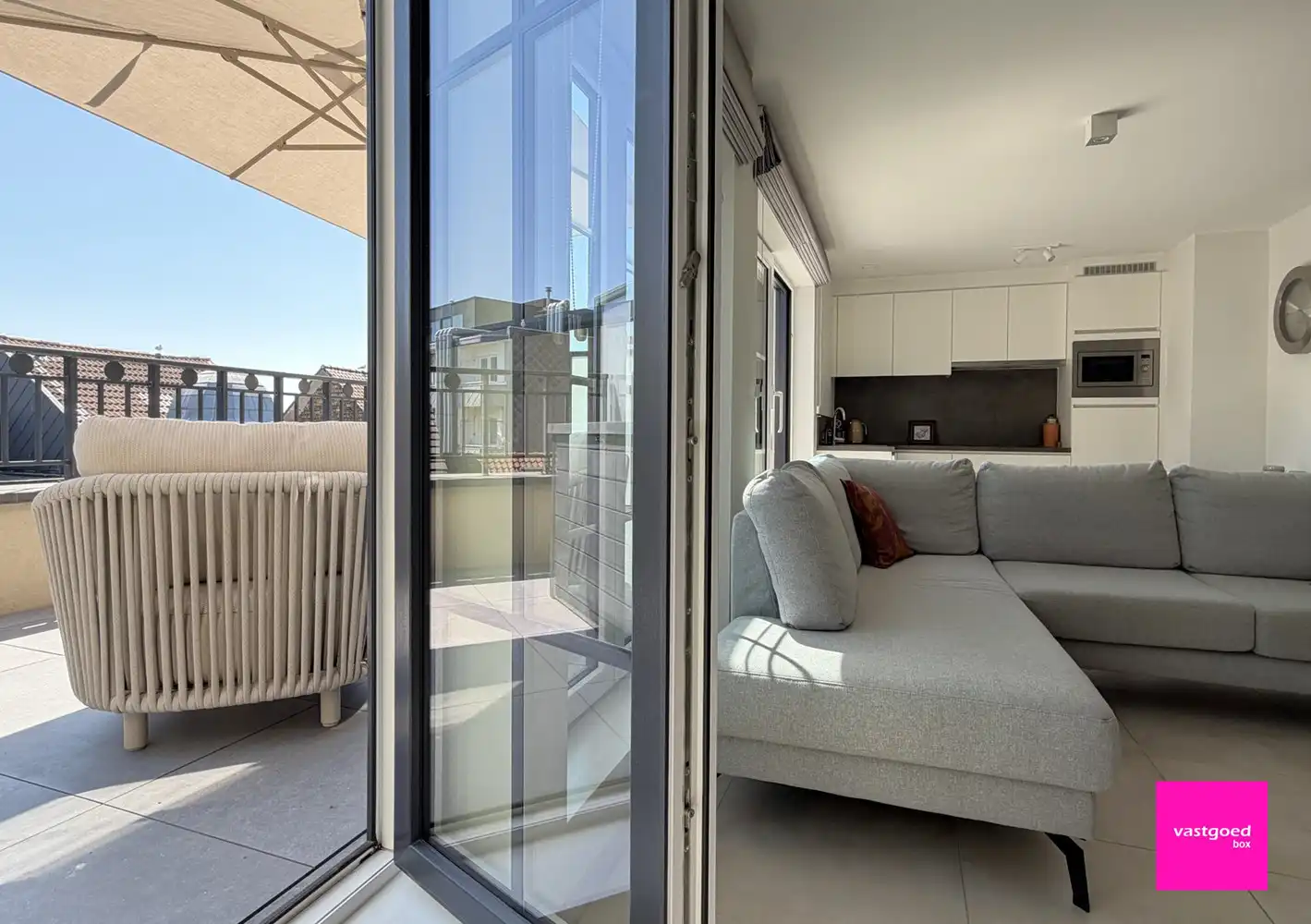 Unieke penthouse studio met 2 grote terrassen, centrum Oostende foto 16
