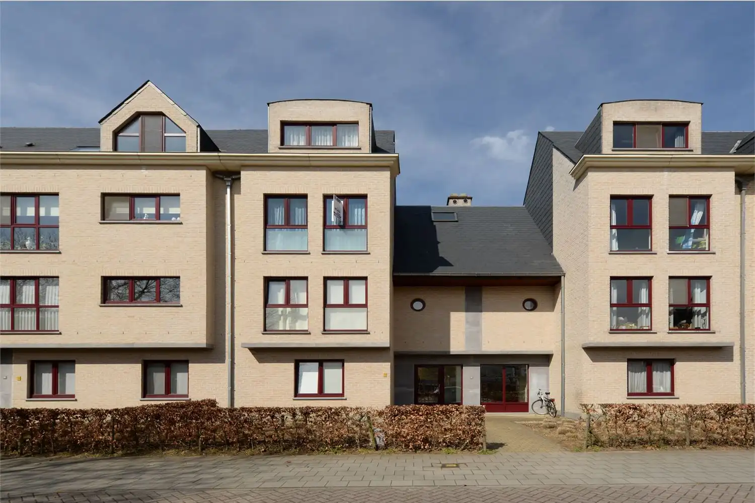 Duplex-a^ppartement, 3 slaapkamers, 2 terrassen, garage, lift. foto 5