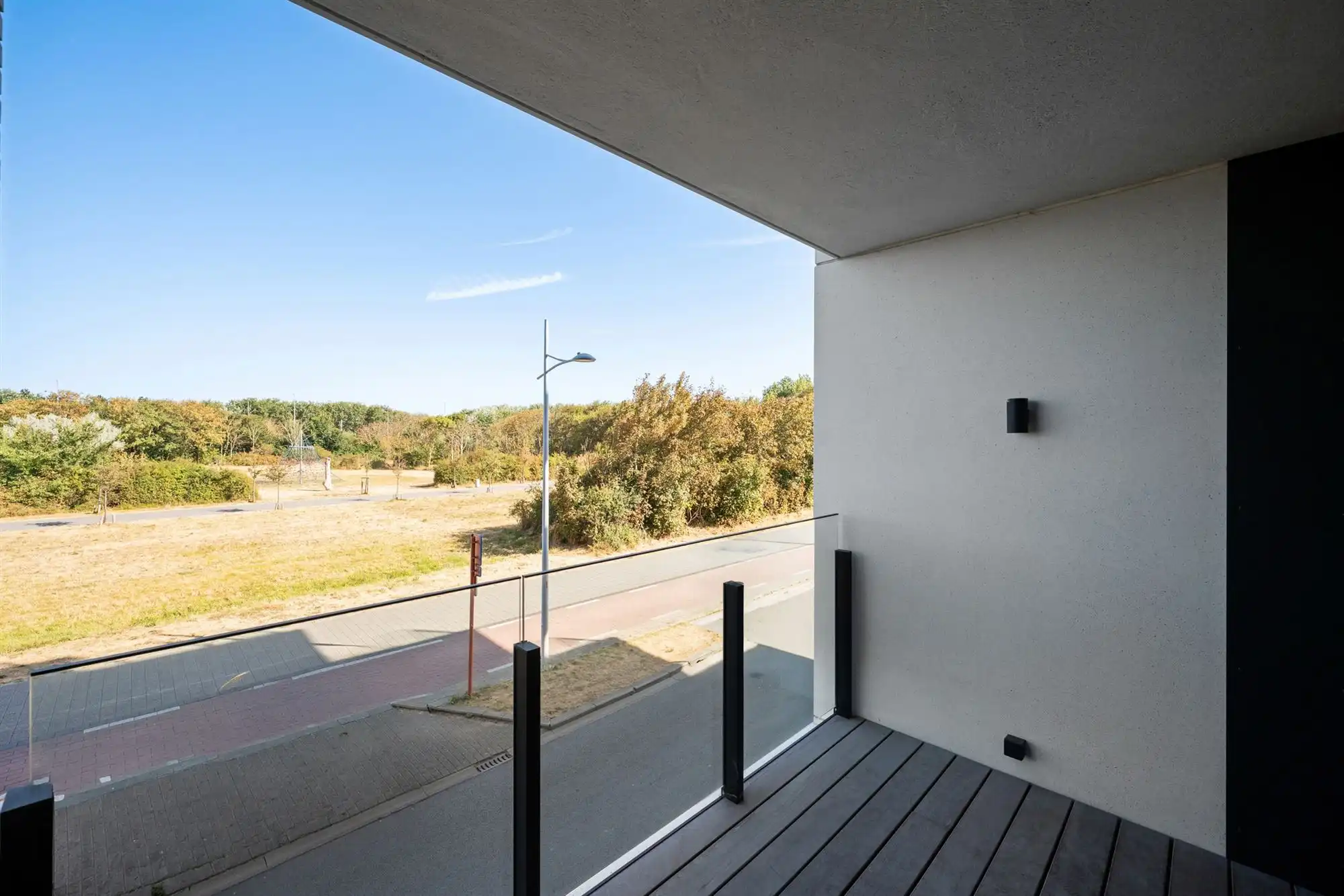 Luxueus (quasi nieuw) appartement vlakbij het strand!  foto 20