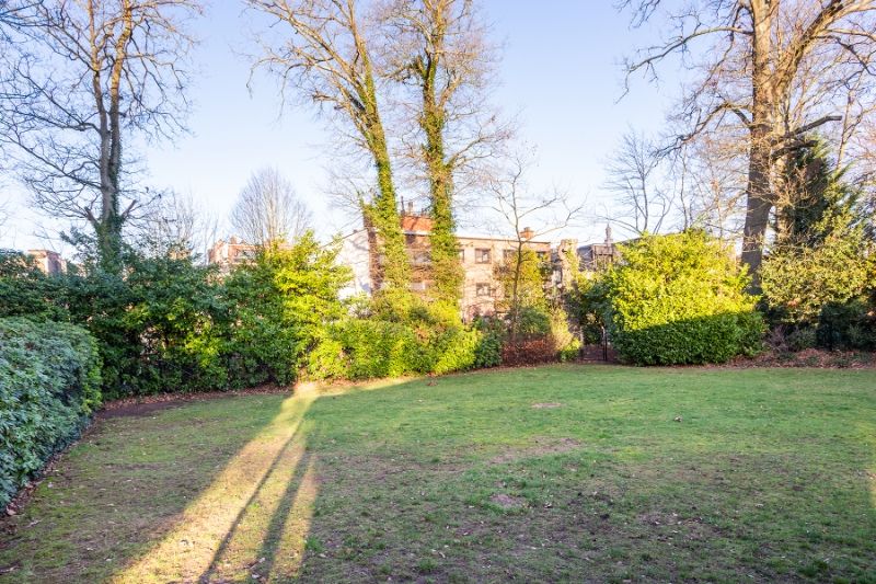 Luineuze gelijkvloerse villa in centrum Brasschaat! Toplocatie! foto 24