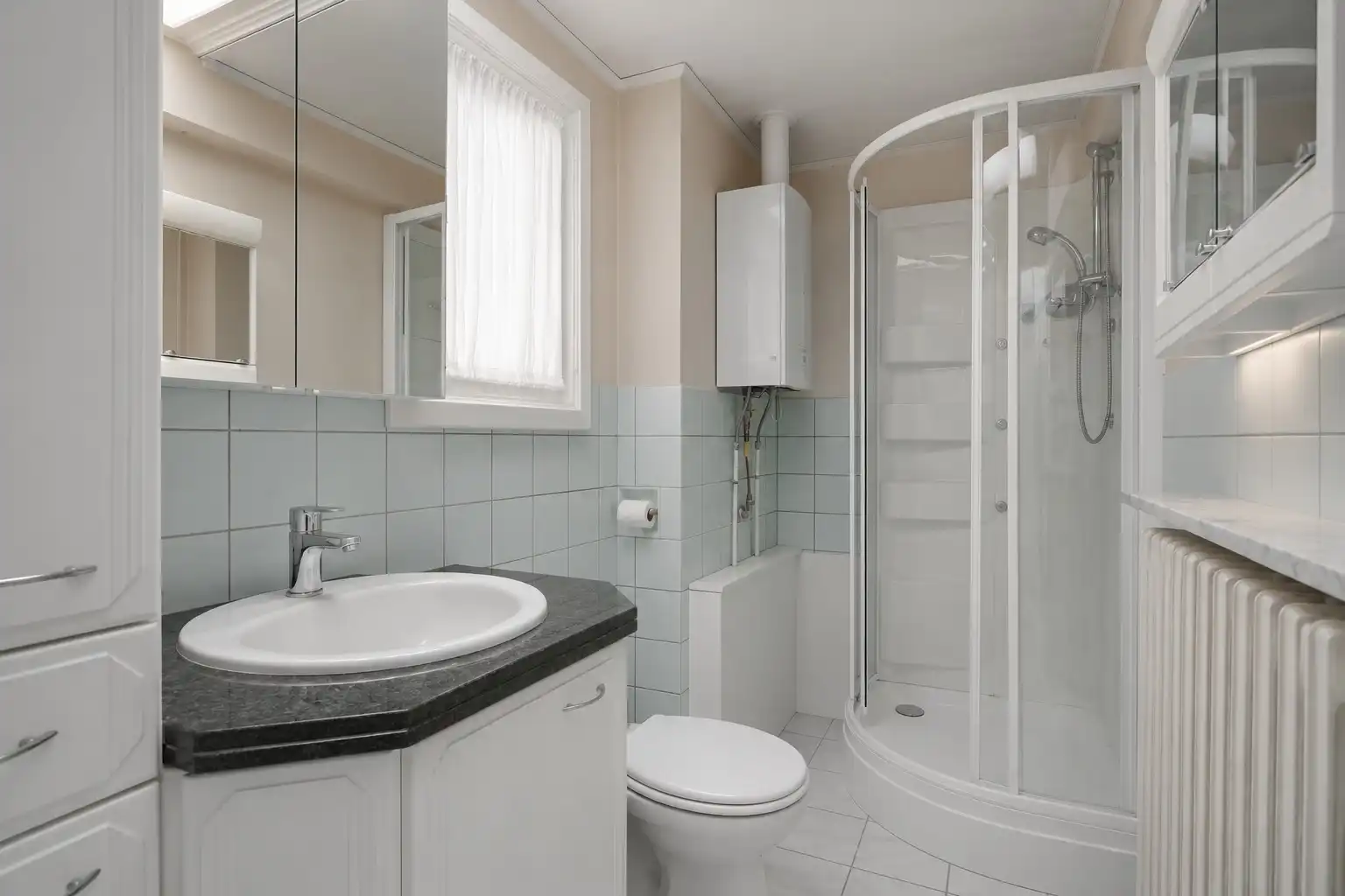 Te renoveren woning op ruim perceel in Eernegem! foto 31