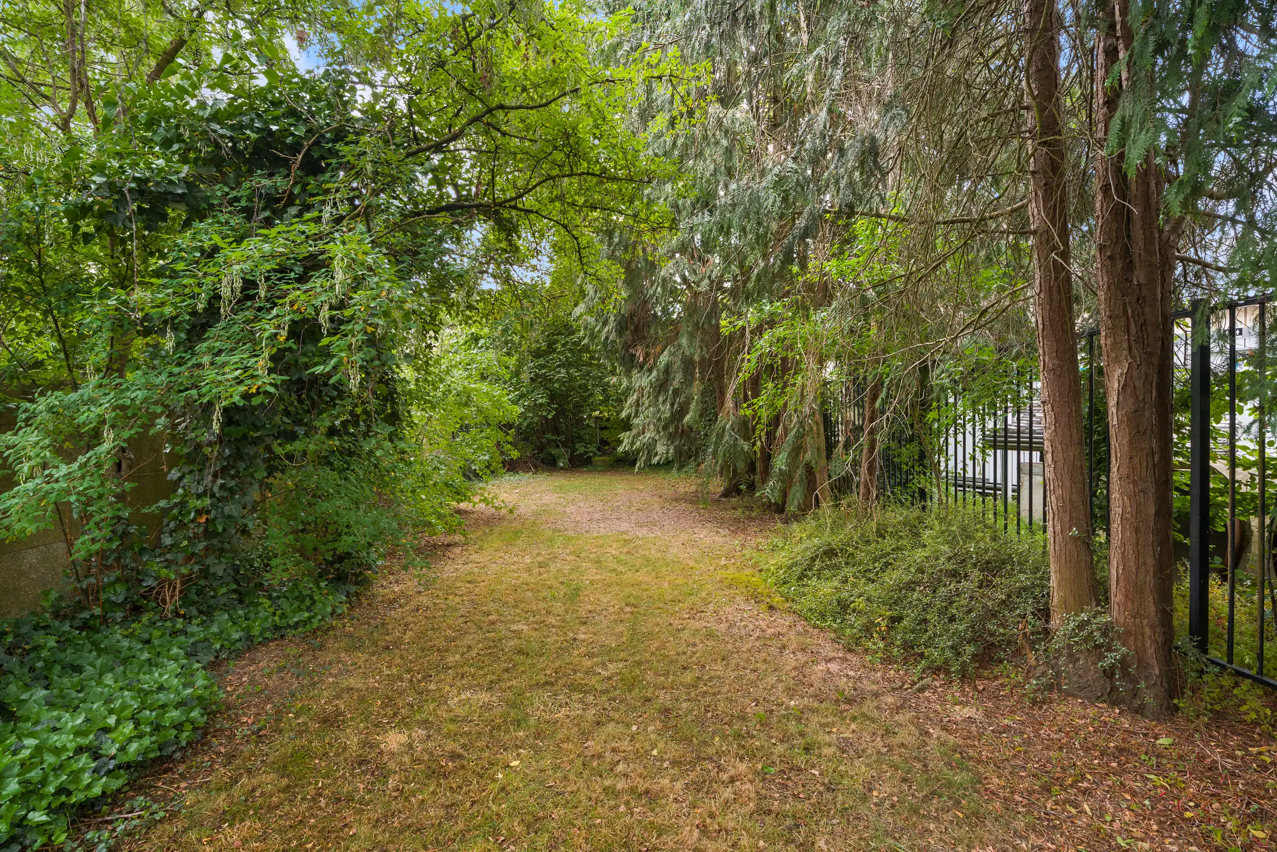 Te renoveren woning met ruime tuin in Gent foto 19