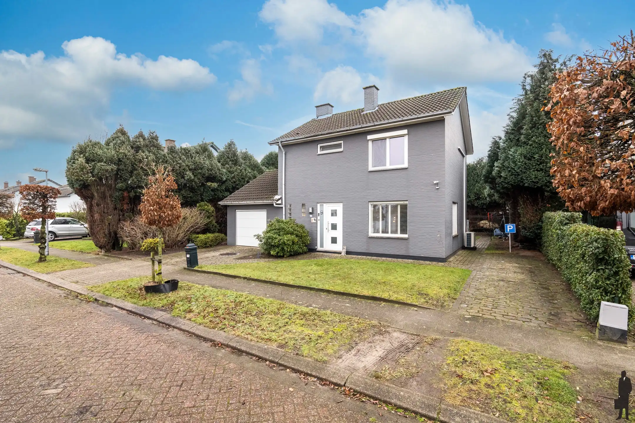 Instapklare woning met praktische indeling en zuidgerichte tuin foto 3