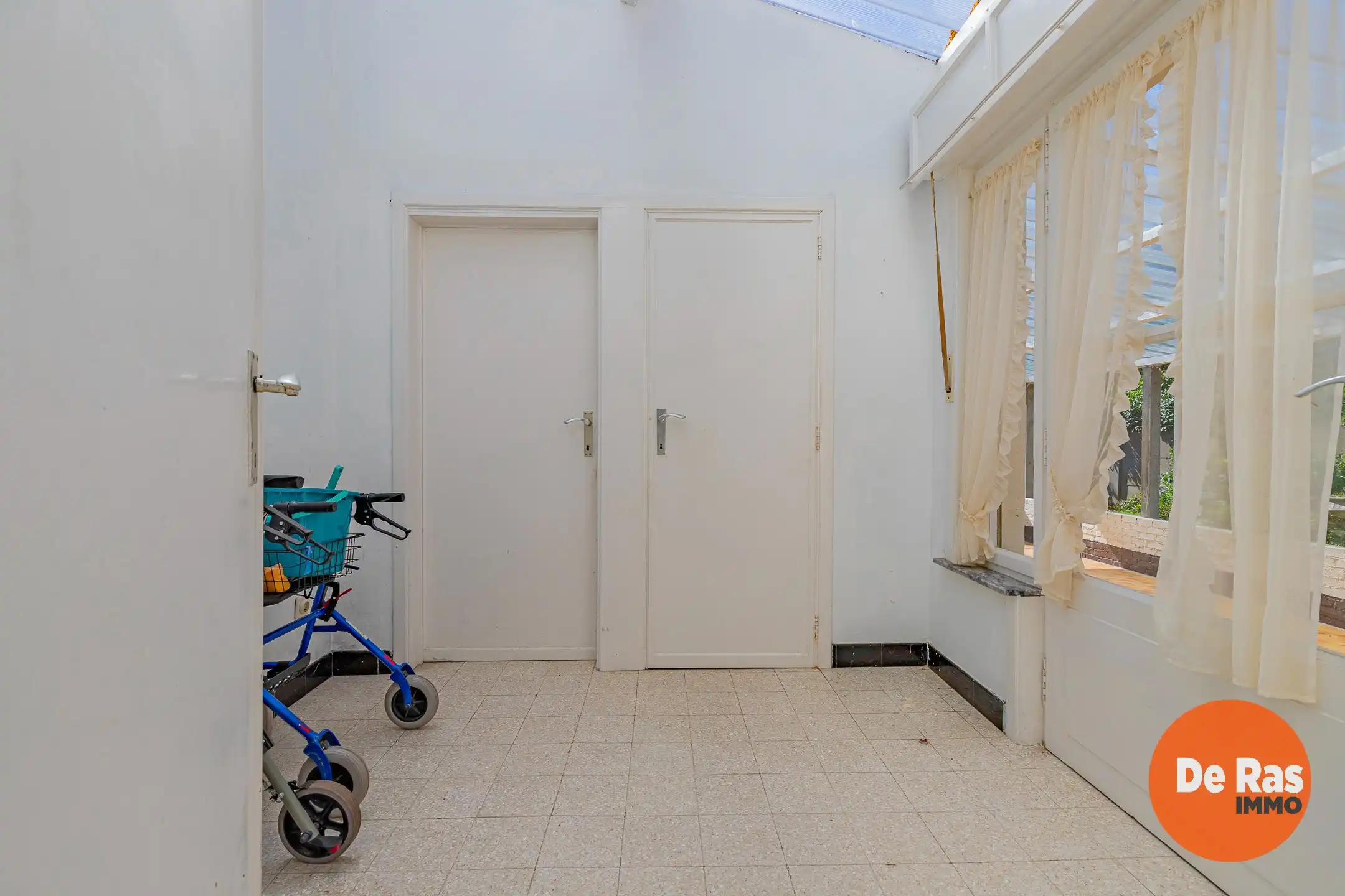 GIJZEGEM - Halfopen bebouwing met ruime tuin foto 10