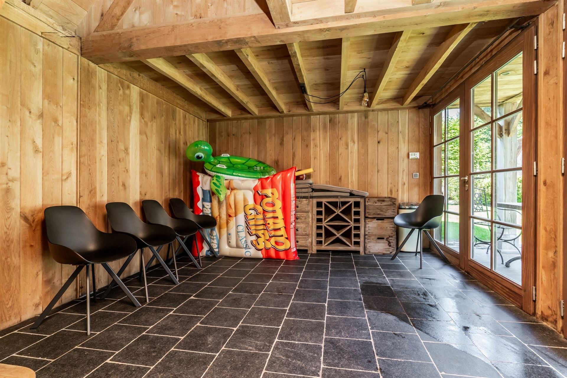 Authentieke hoeve met 4 slpks, poolhouse en zwembad foto 33