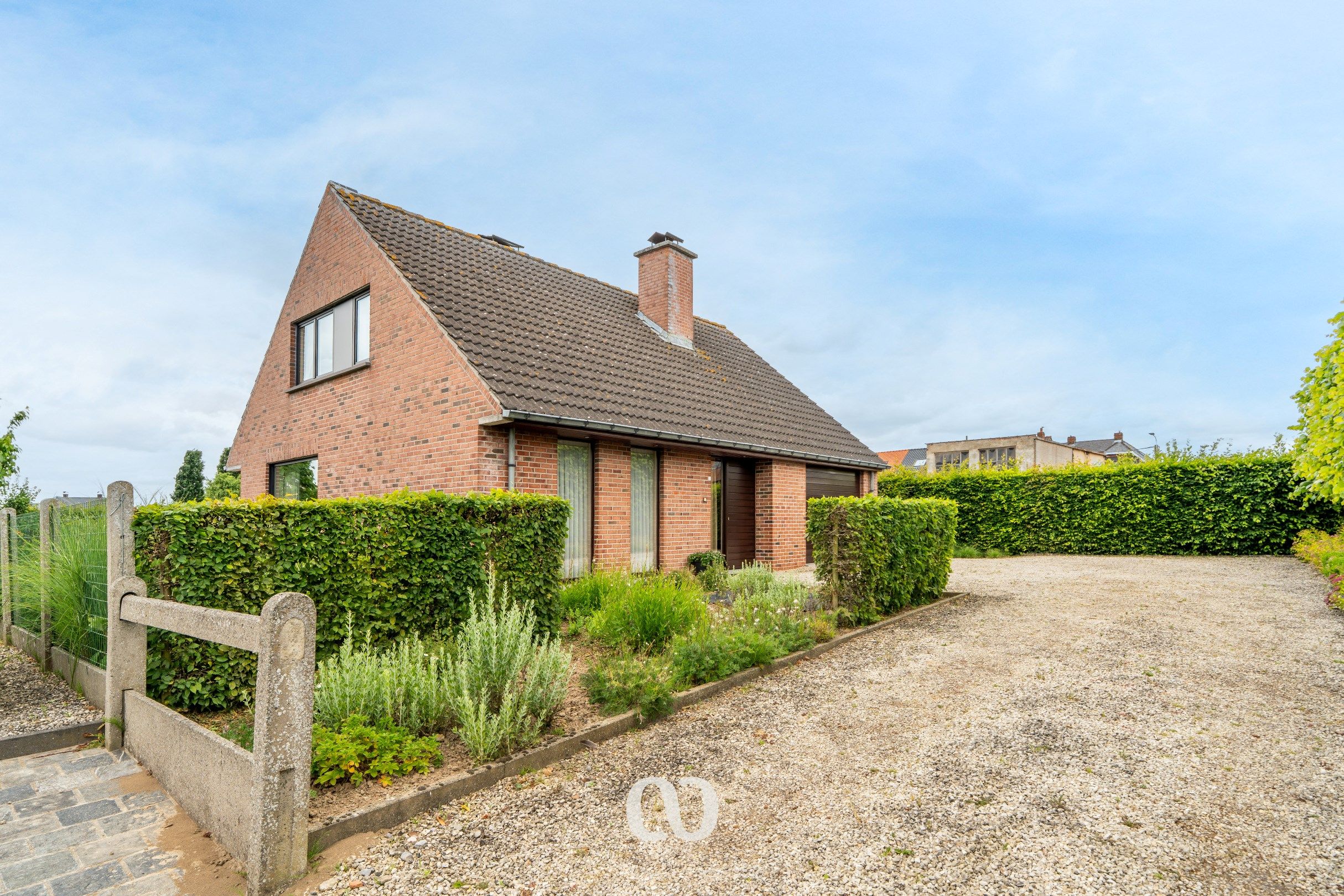 Instapklare woning met prachtige tuin en 4 slaapkamers foto 27