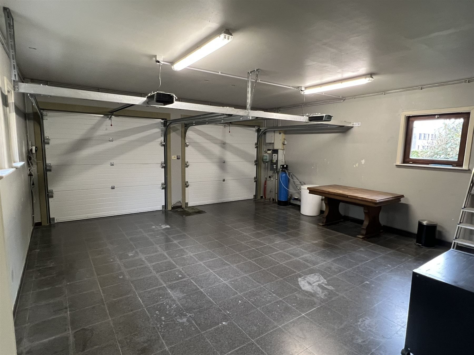 Ruime, goed onderhouden villa met prachtig uitzicht foto 14