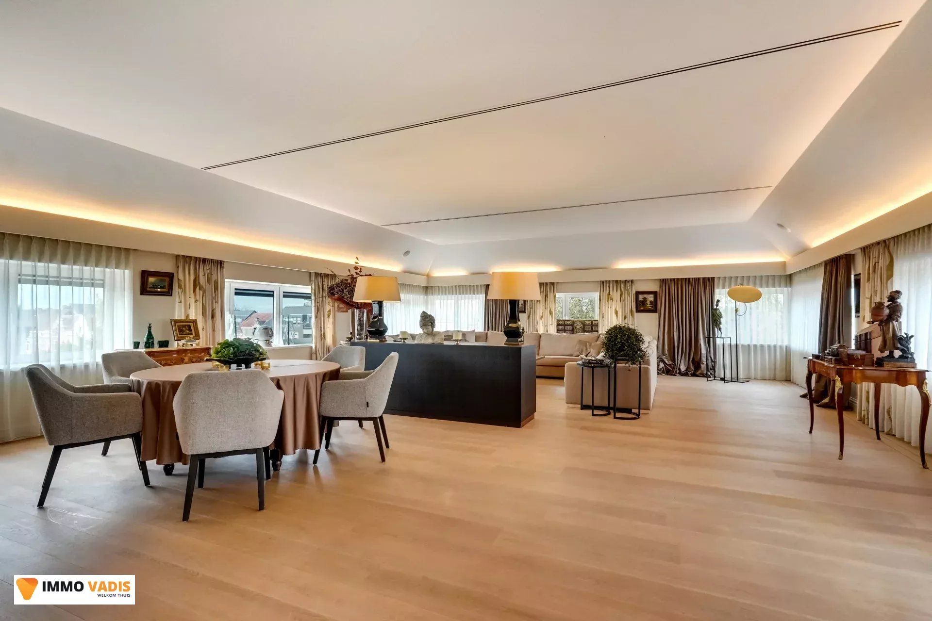 Exclusief Penthouse in hartje Tongeren met een woonoppervlakte van 315 m2, foto 2