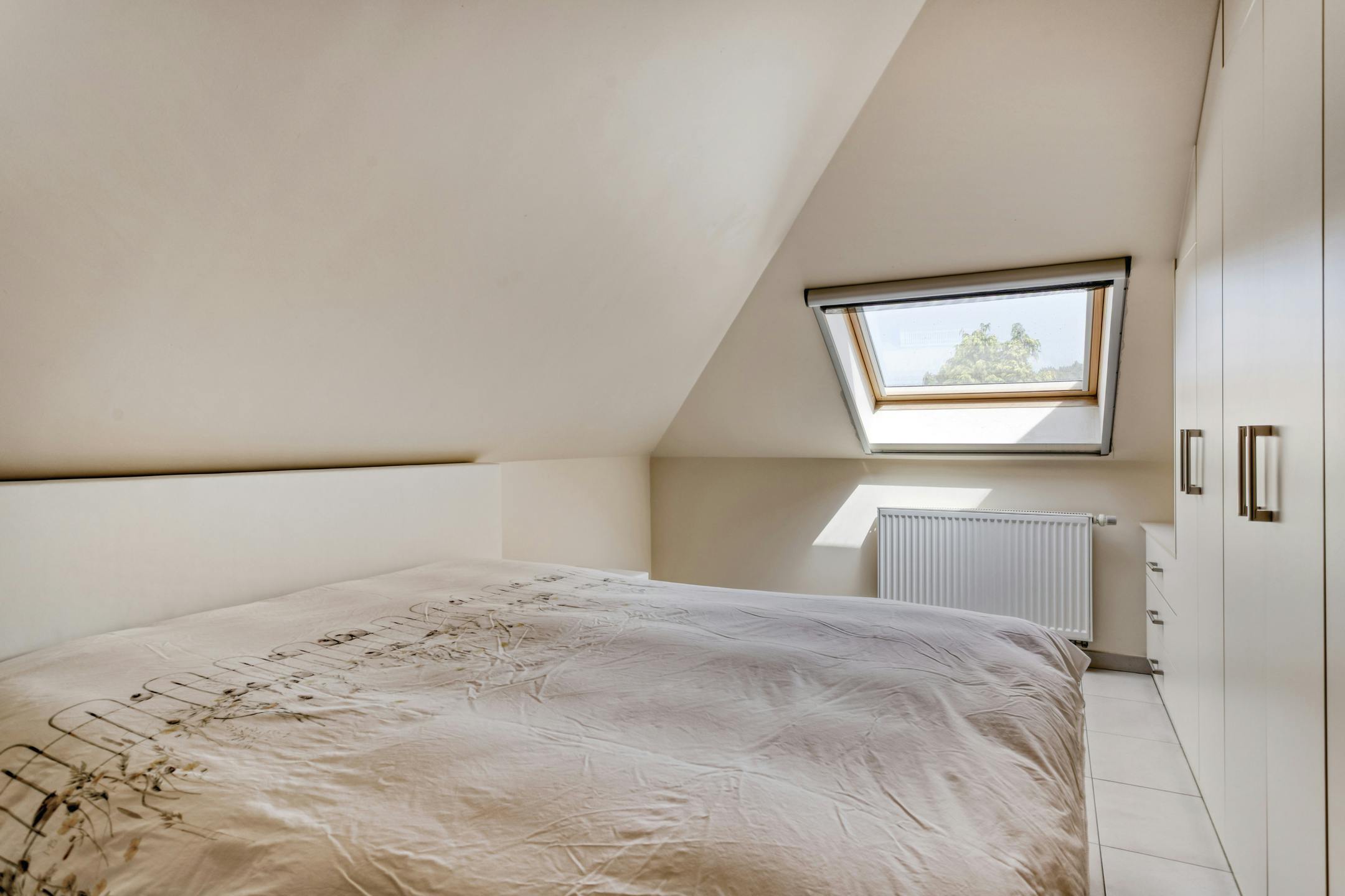 Instapklare woning met 4 kamers en zwembad in Michelbeke (Brakel) foto 18