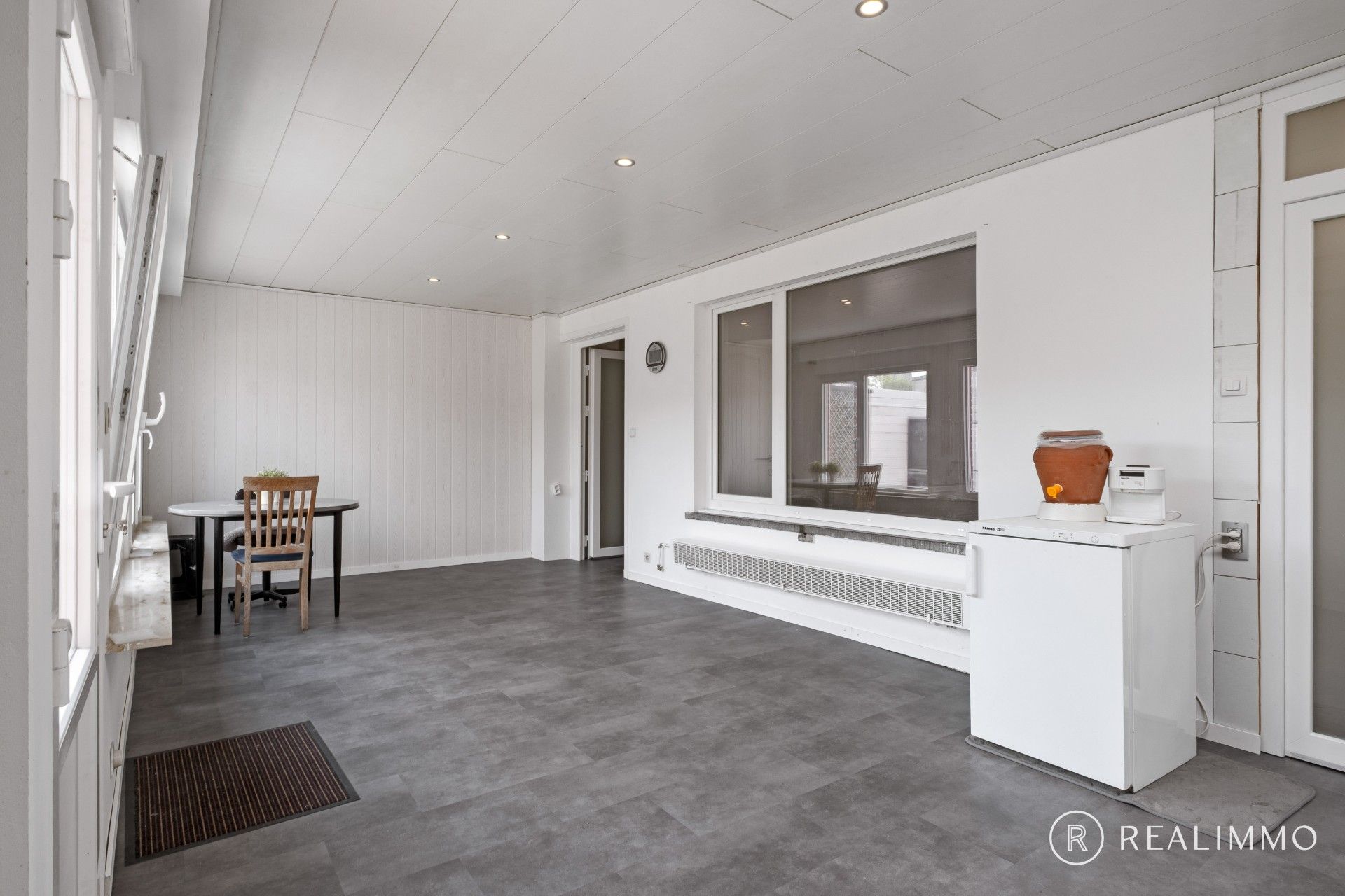 Gerenoveerde woning in het centrum van Waregem foto 7