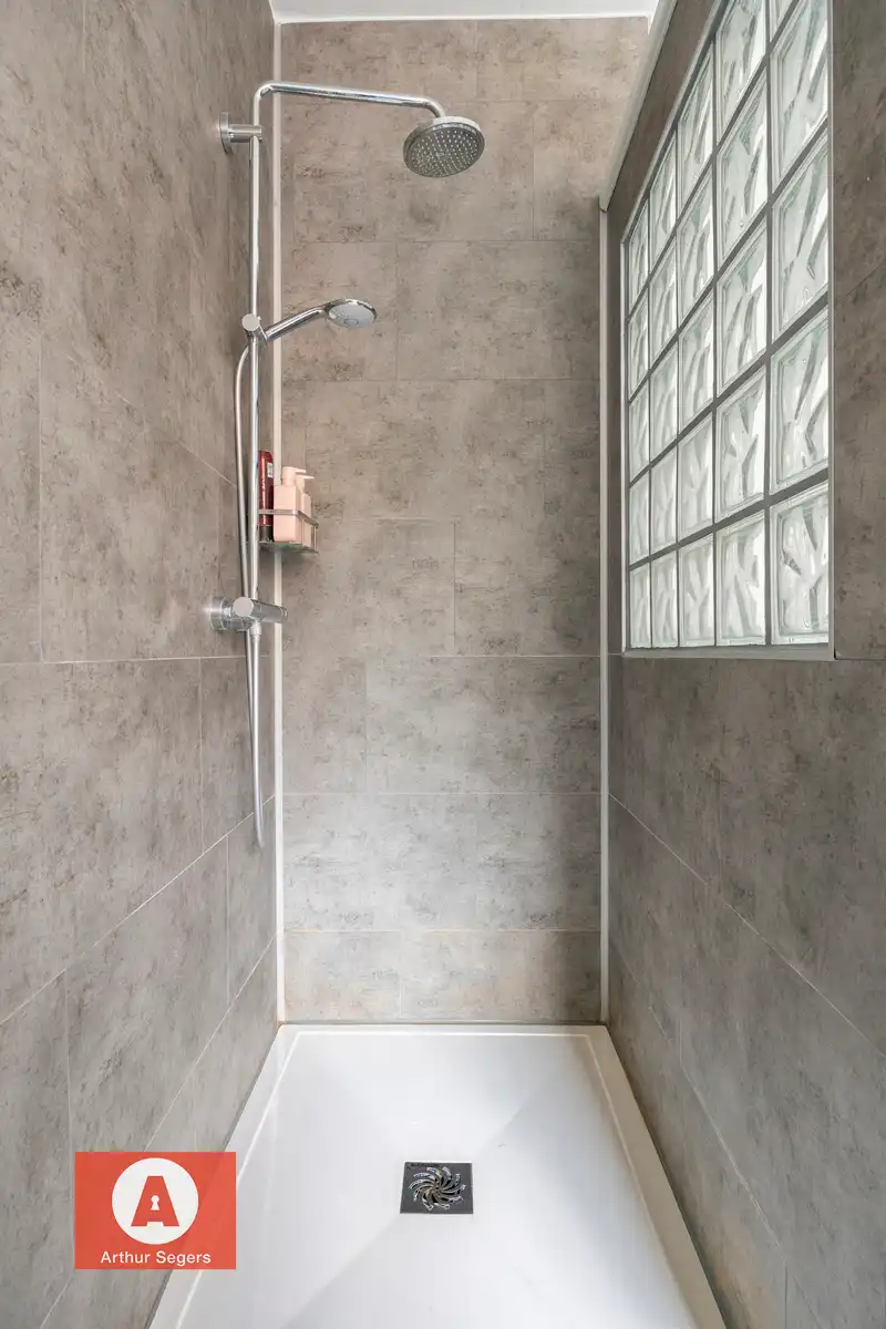 Ruime, energiezuinige woning met 4 slaapk en groen zicht foto 15