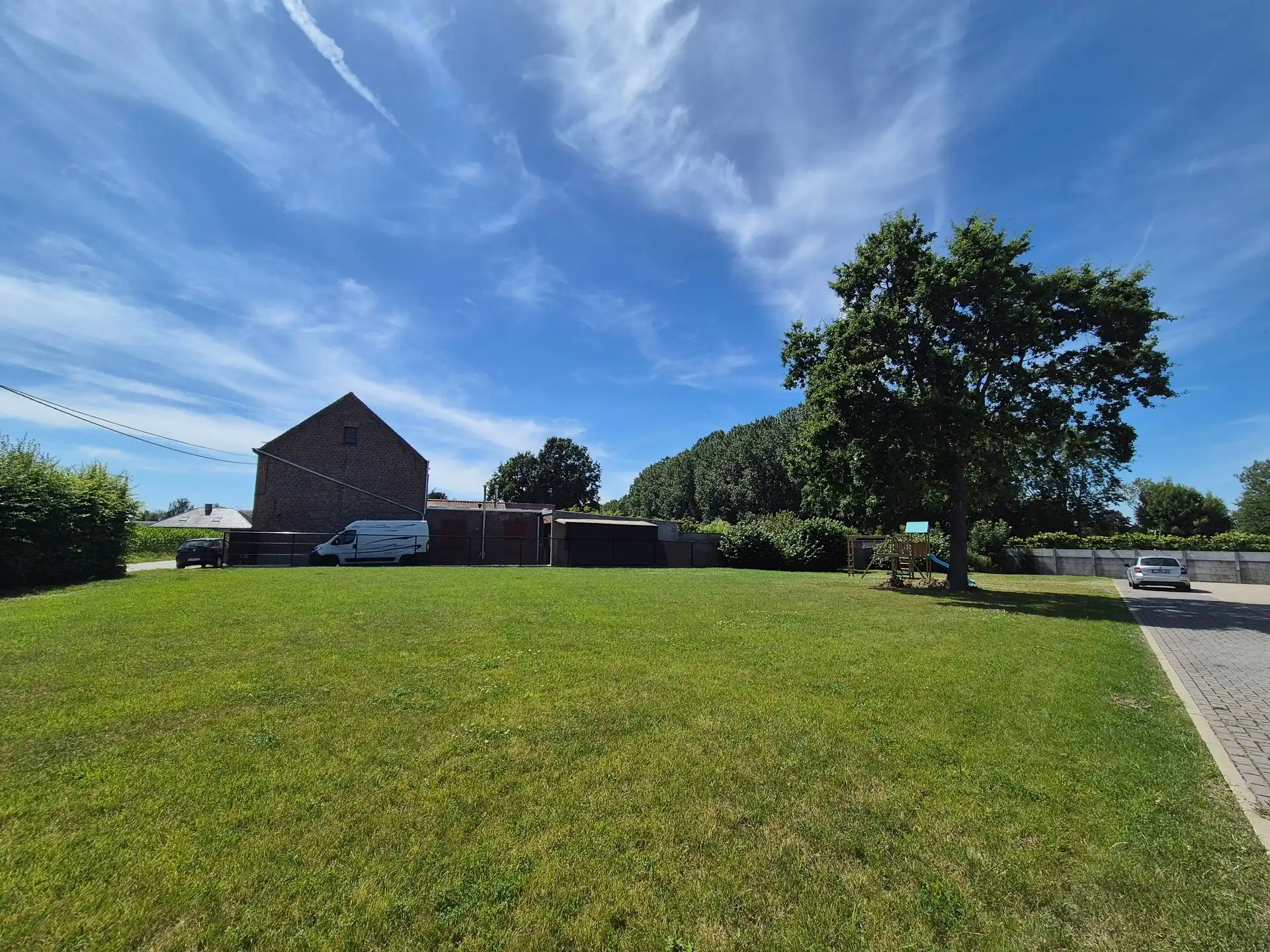 Prachtige gezinswoning met 5 slaapkamers foto 2