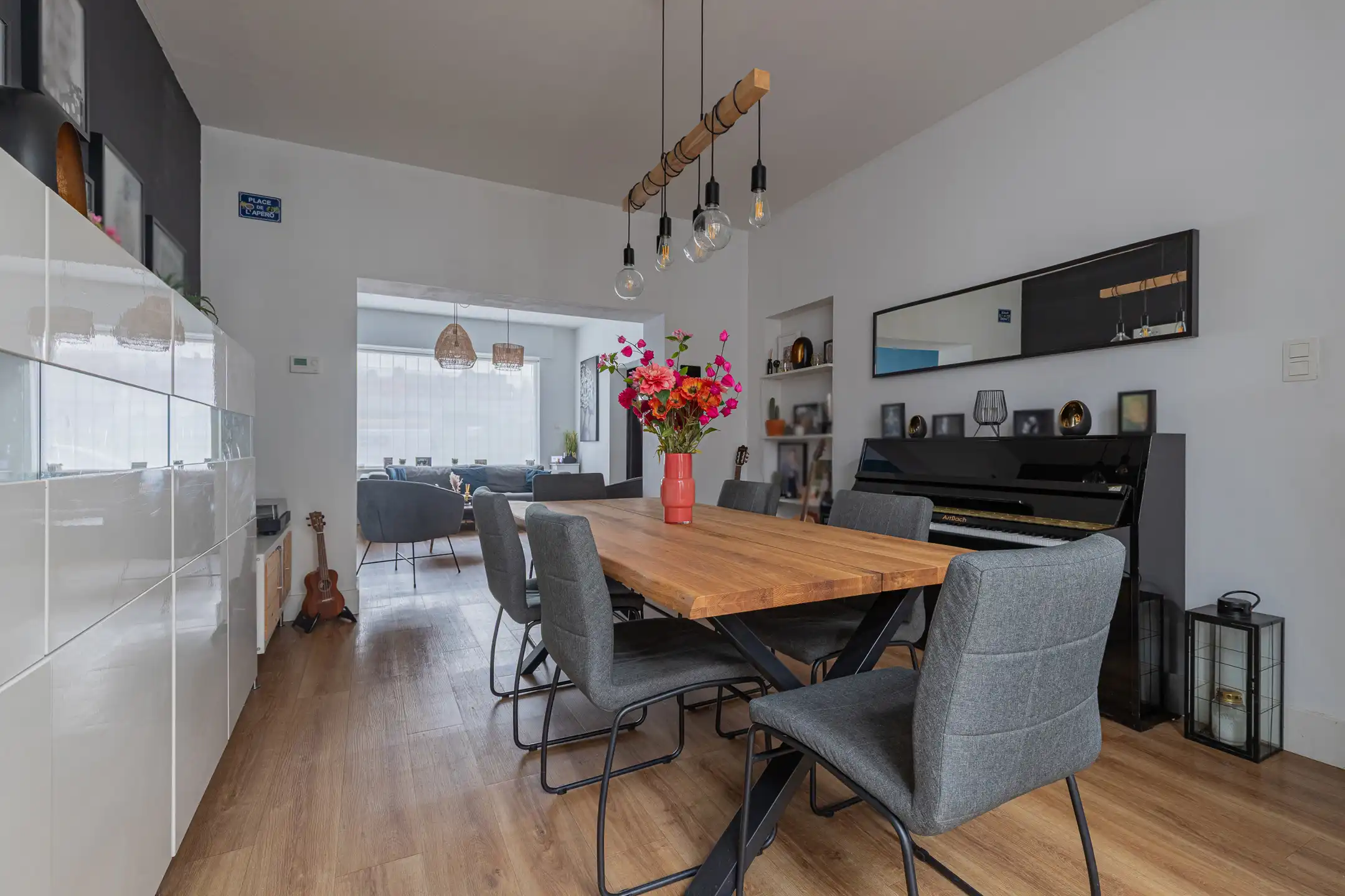 RONSE - Charmante gezinswoning met 4 slaapkamers en tuin foto 6