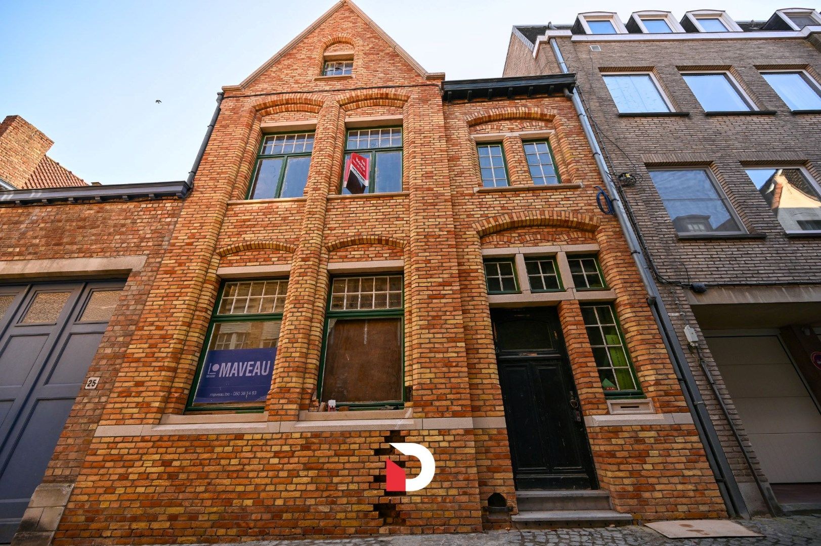 Exclusief "burgerhuis van de toekomst" nabij Groeninge in het hart van Brugge foto {{pictureIndex}}