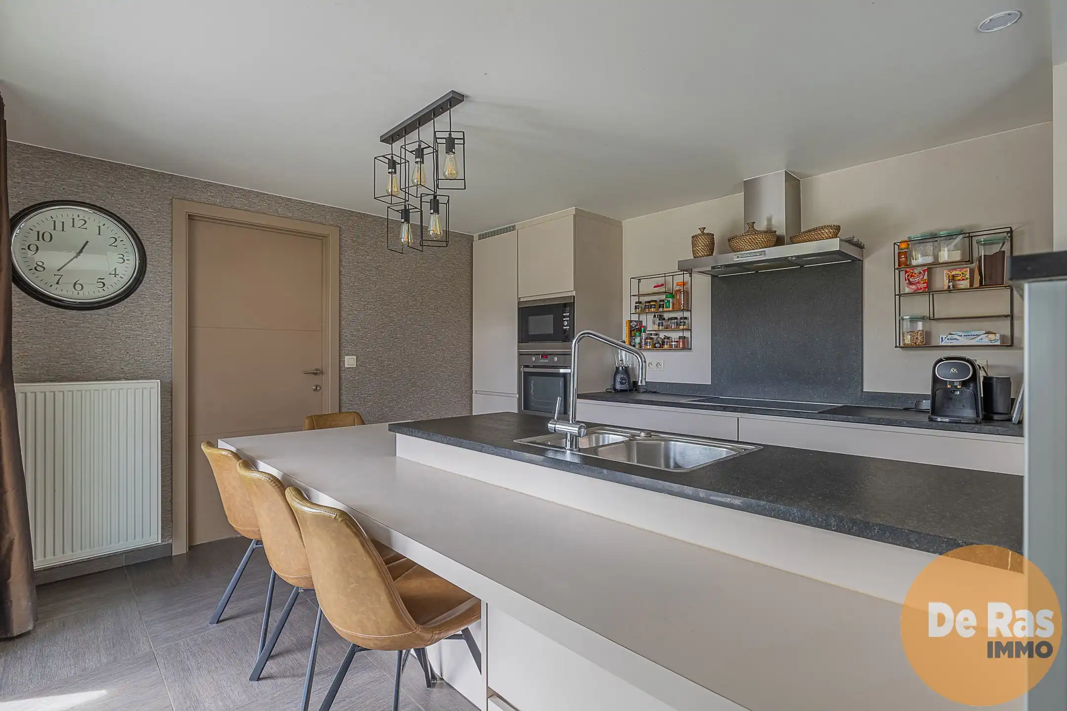 WICHELEN–Instapklare, energiezuinige HOB met 4 slpks en tuin foto 8