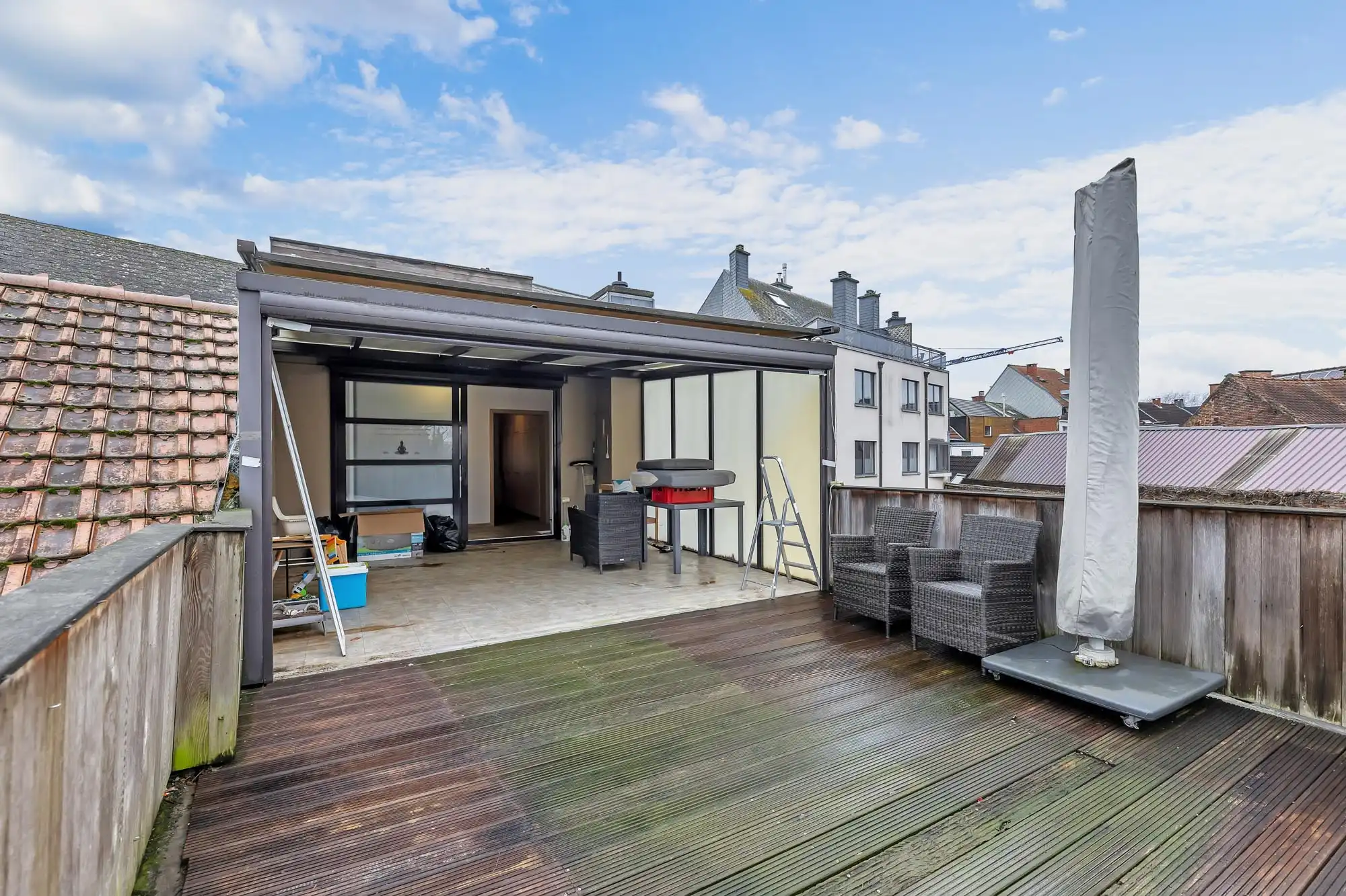 Handelswoning op goede ligging foto 23