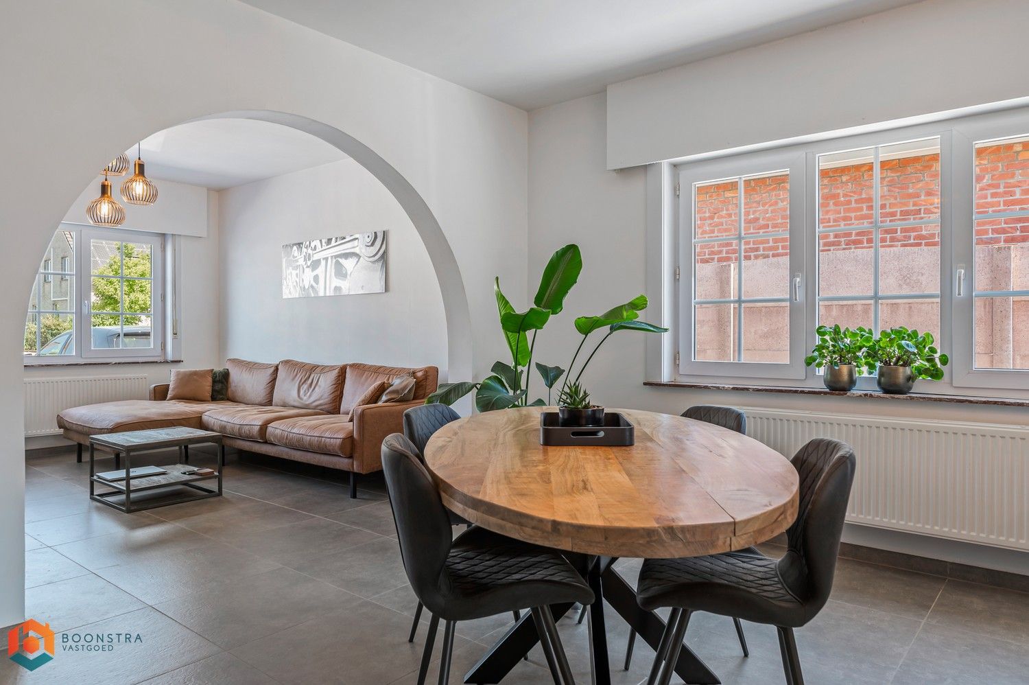 Hoofdfoto van de publicatie: Instapklare woning met tuin op toplocatie