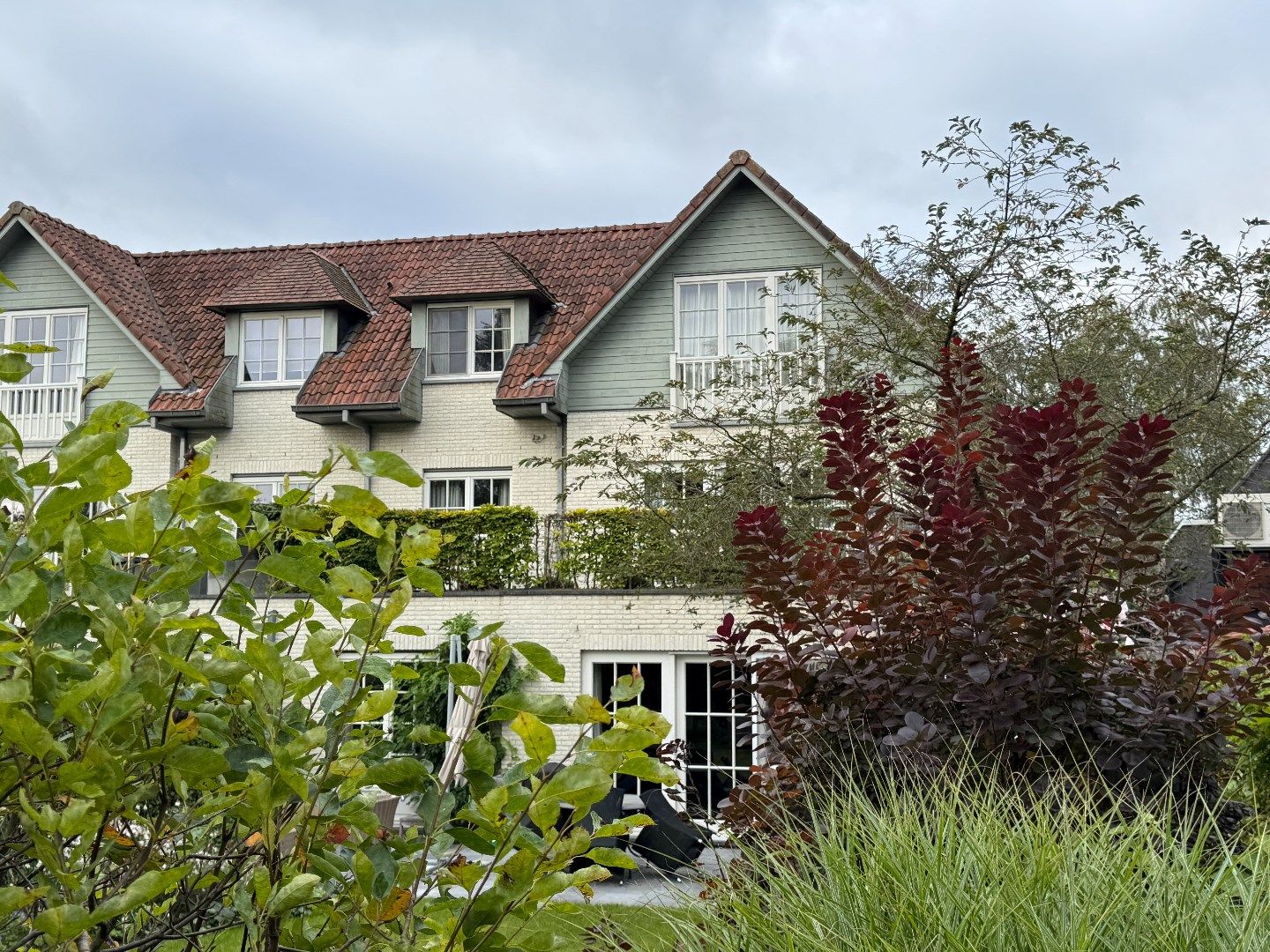 Mooi instapklaar appartement met 2 slaapkamers in St-Martens-Latem foto 2