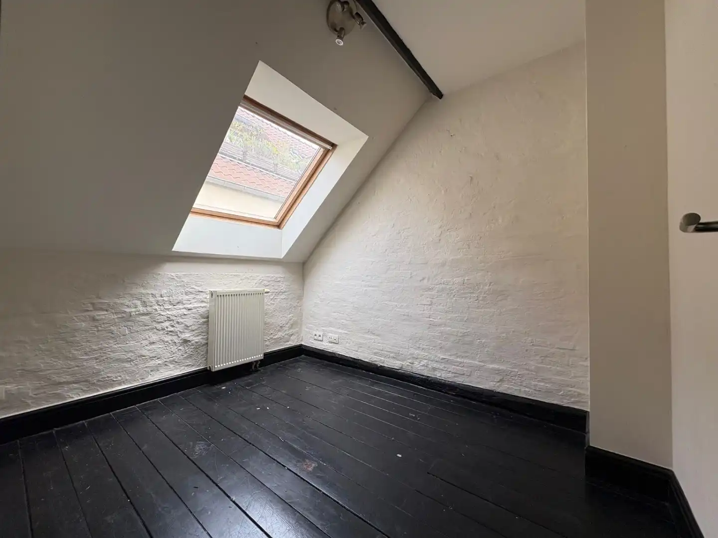 Charmante stadswoning met 2 slaapkamers en gezellige koer in Mechelen foto 10