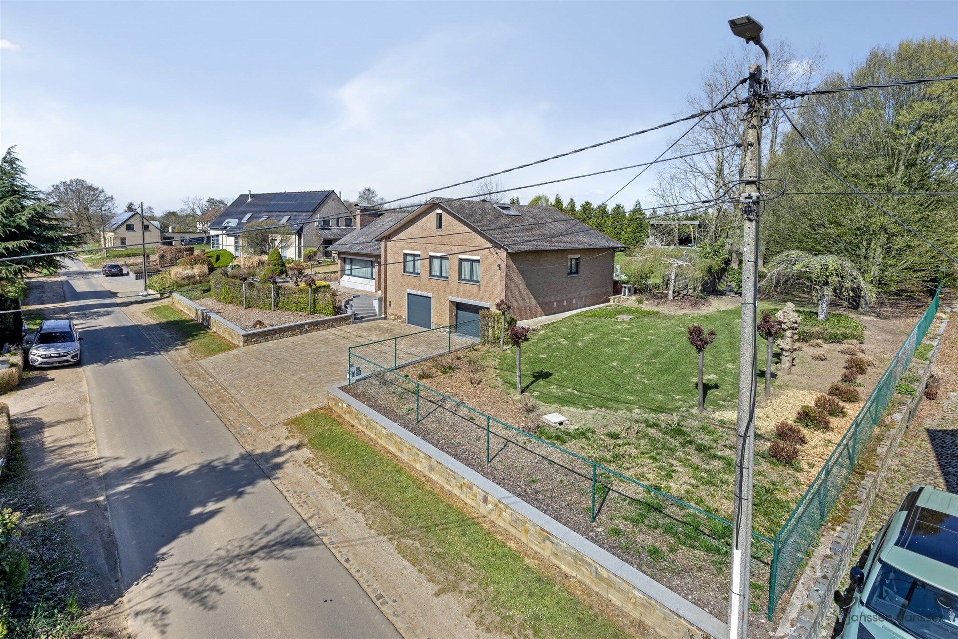 Prachtige landelijke villa met ruime opslagmogelijkheden. foto 3
